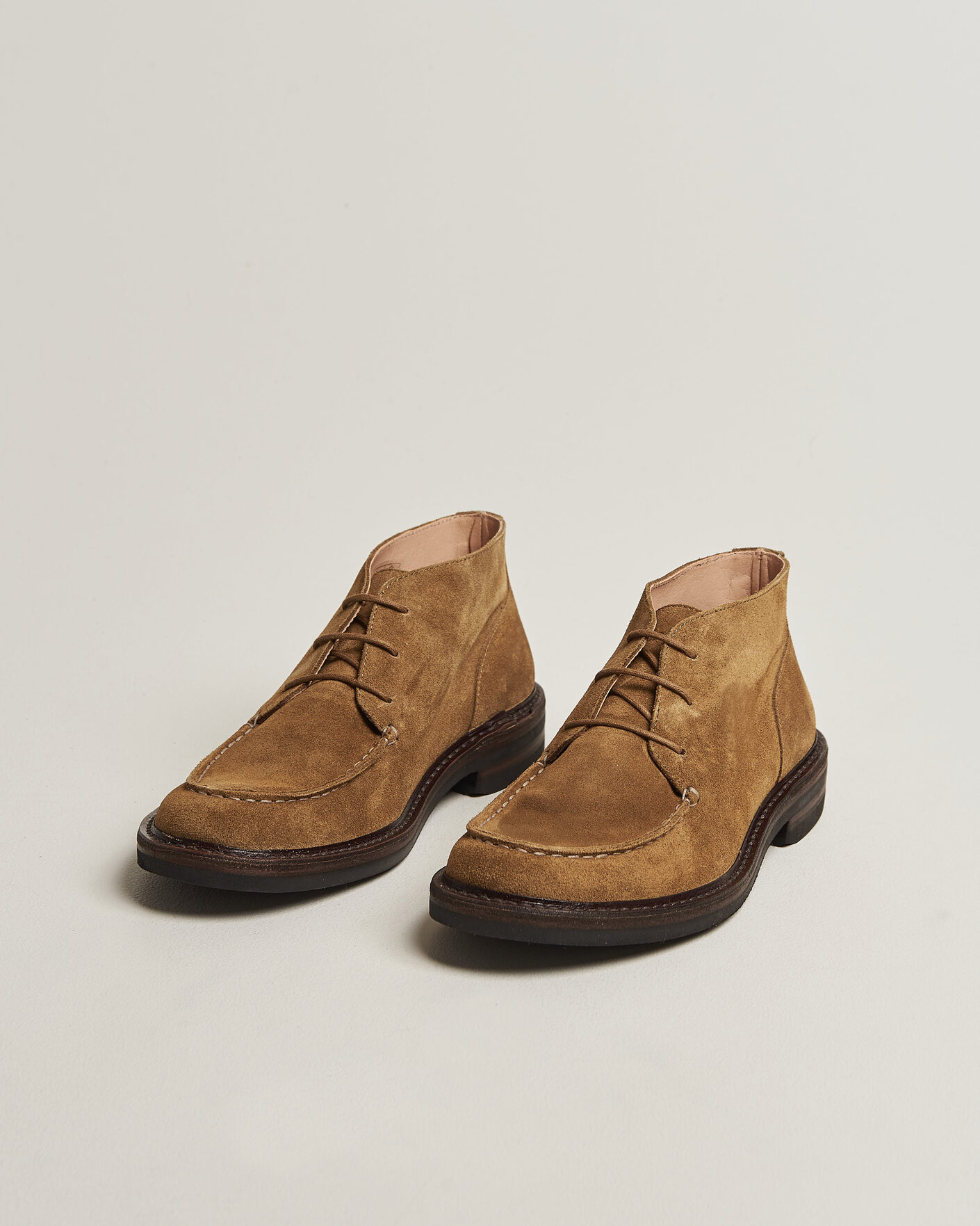 Mies | Nilkkurit | Astorflex | Deukeflex Dainite Chukka Boot Whiskey Suede