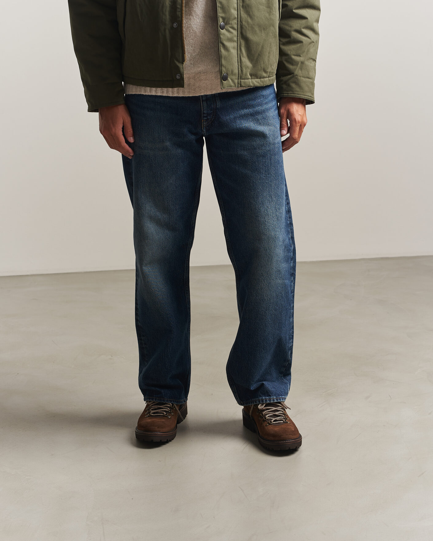 Mies | Nilkkurit | Astorflex | Forflex Low Mountain Shoe Dark Khaki Suede