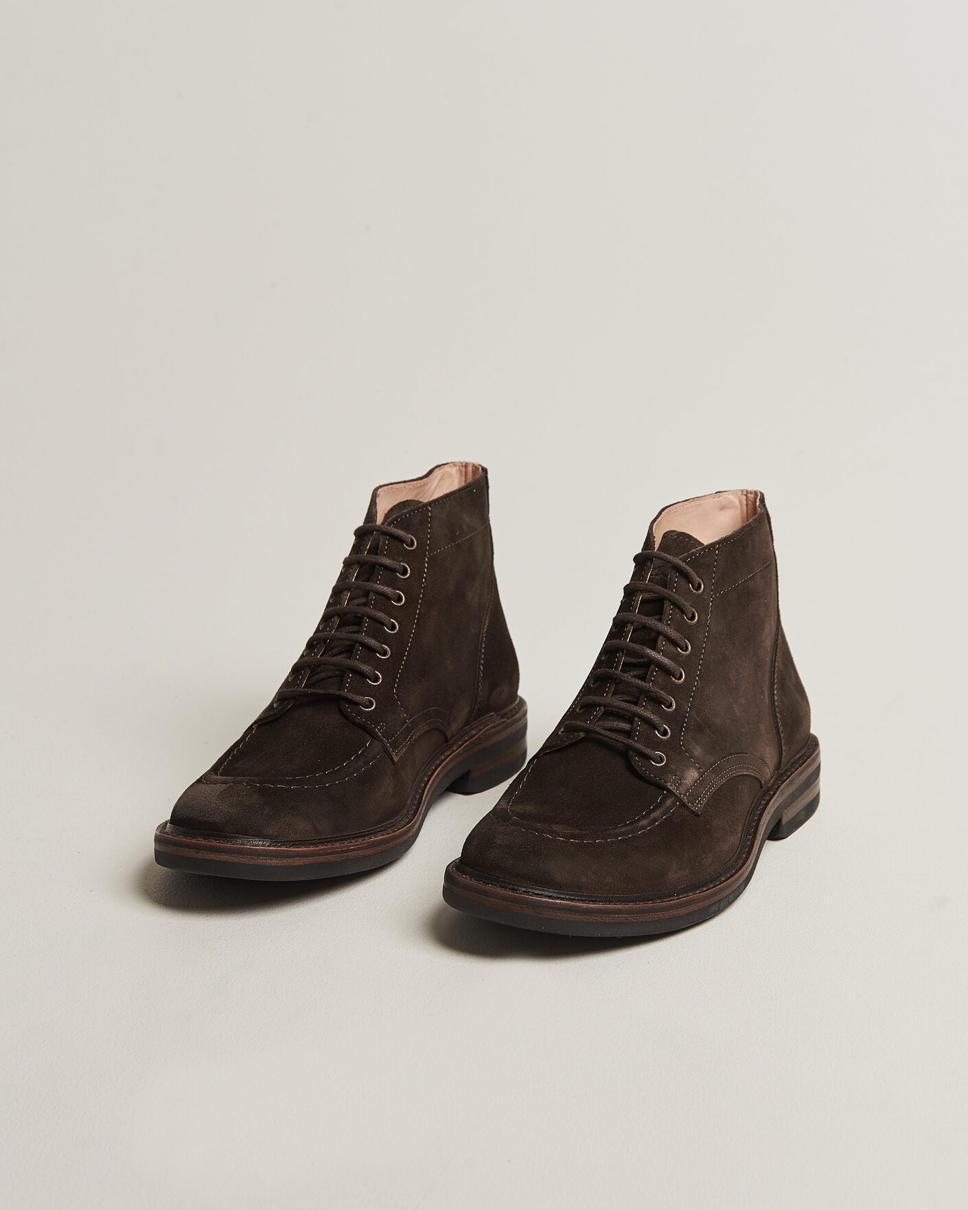 Mies | Nilkkurit | Astorflex | Nuvoflex Dainite Lace Up Boot Dark Brown Suede