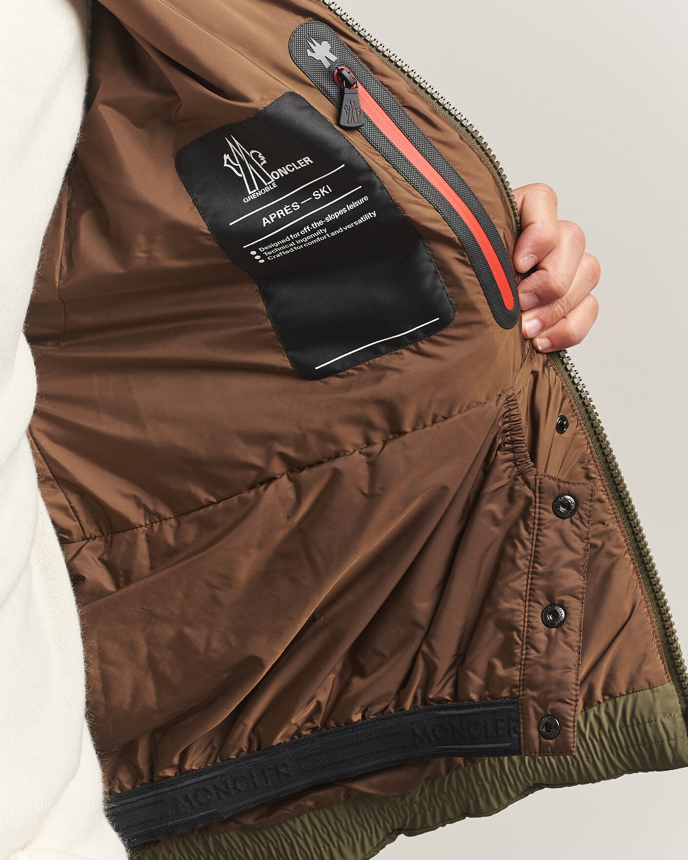 Mies | Takit | Moncler Grenoble | Bramas Quilted Jacket Olive