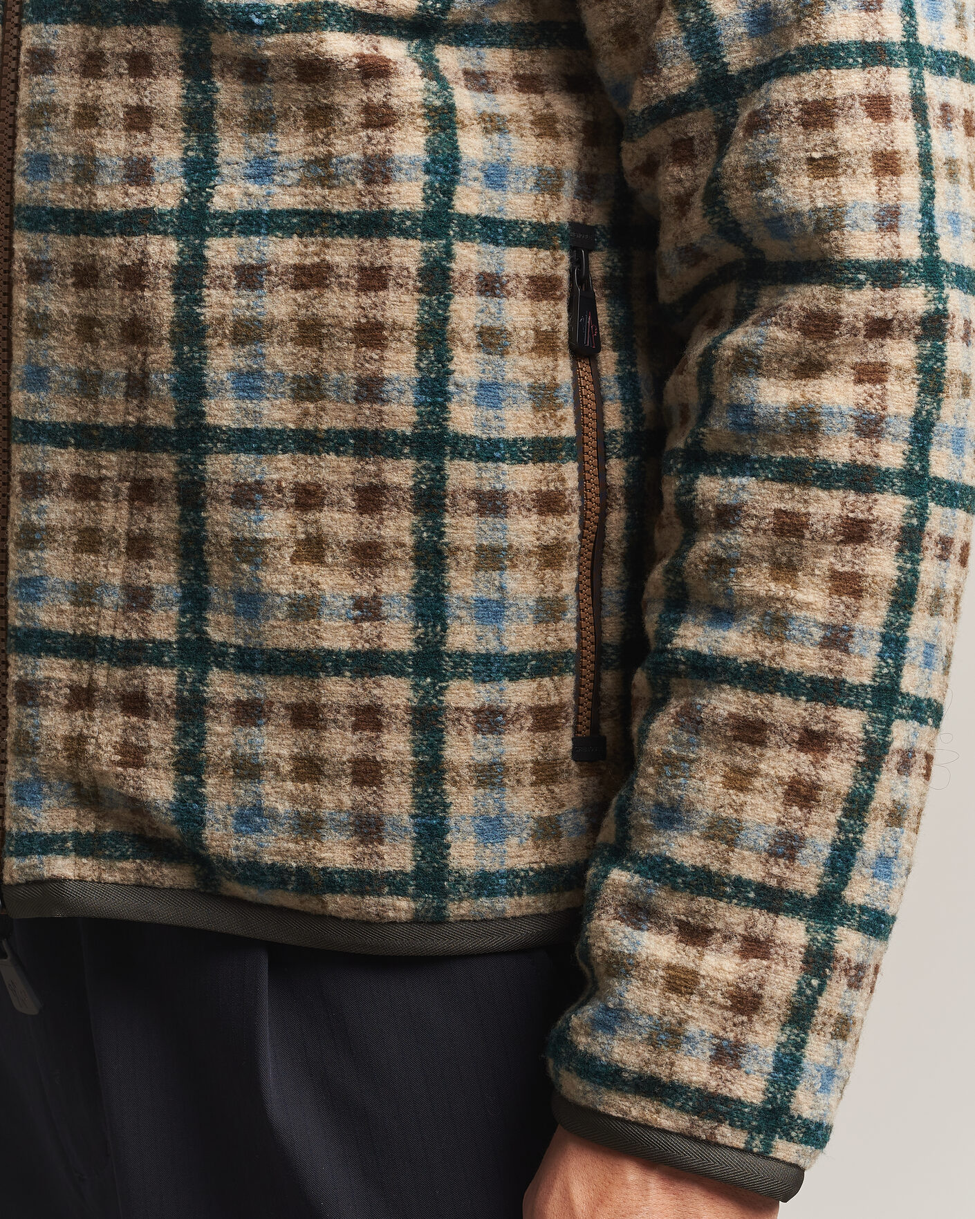 Mies | Puserot | Moncler Grenoble | Sherpa Zip Cardigan Beige/Green