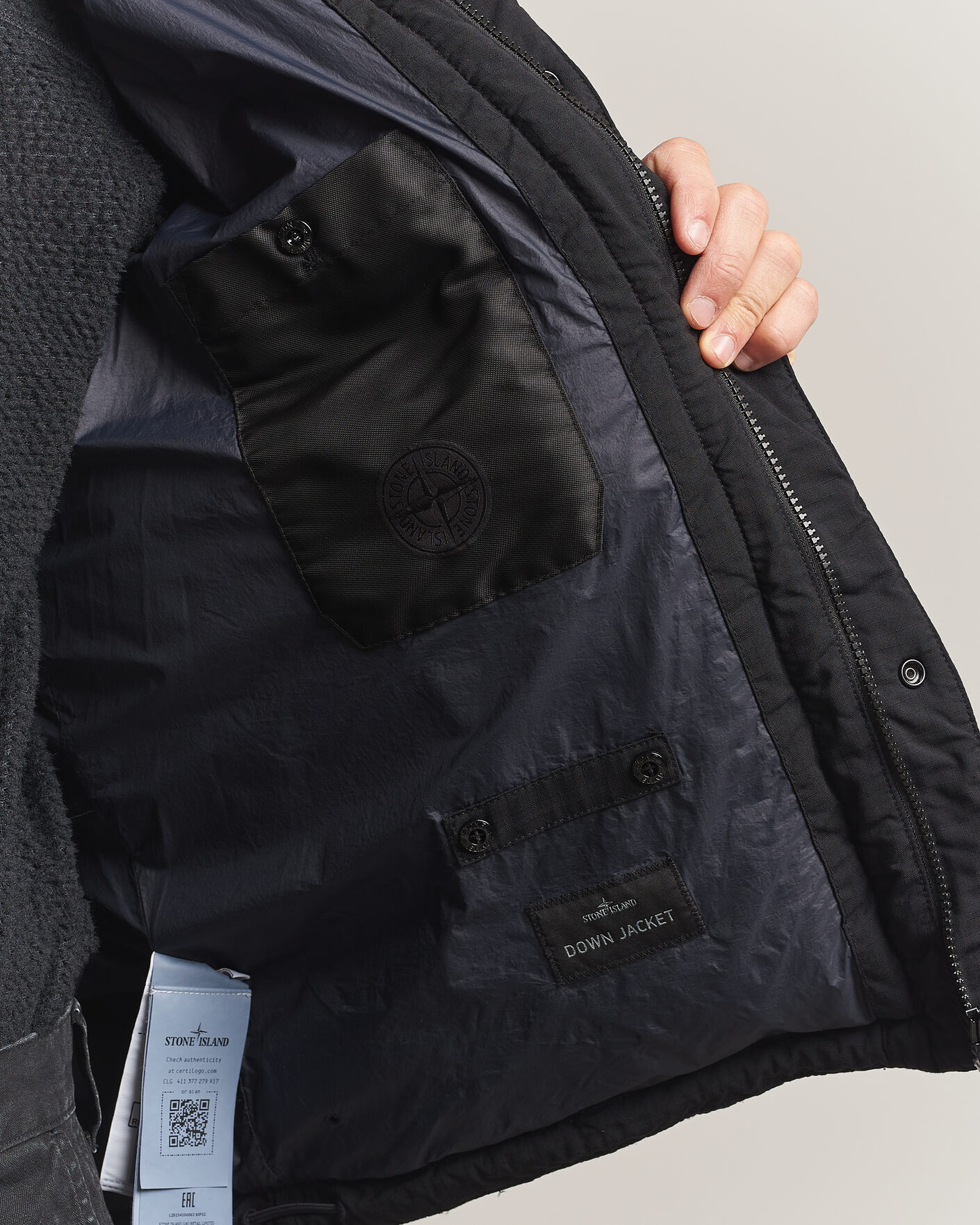Mies | Takit | Stone Island | Ghost Wool Ripstop Down Jacket Black
