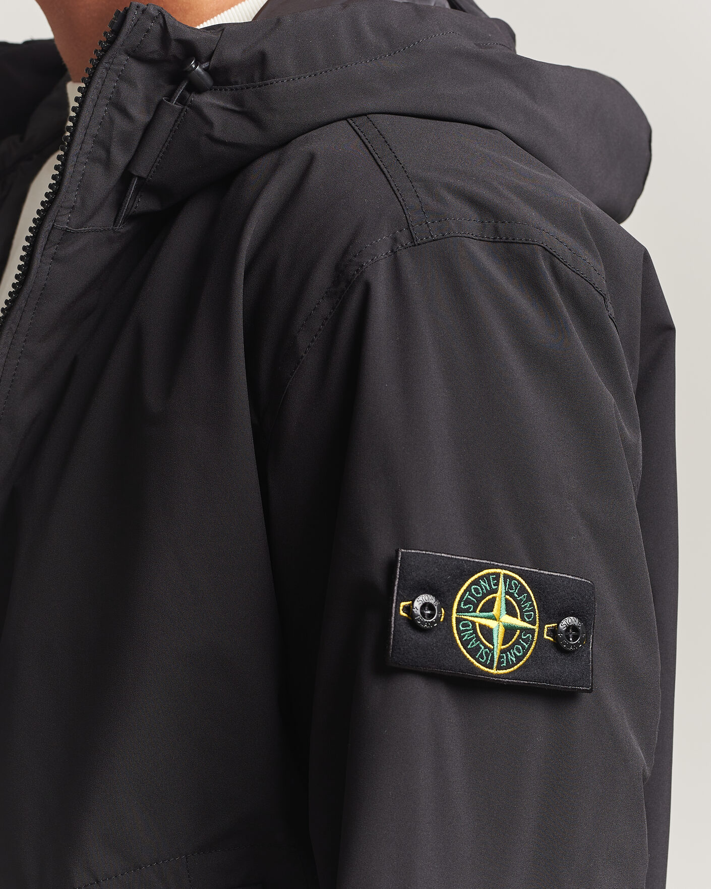 Mies | Takit | Stone Island | Short Soft Shell Parka Black