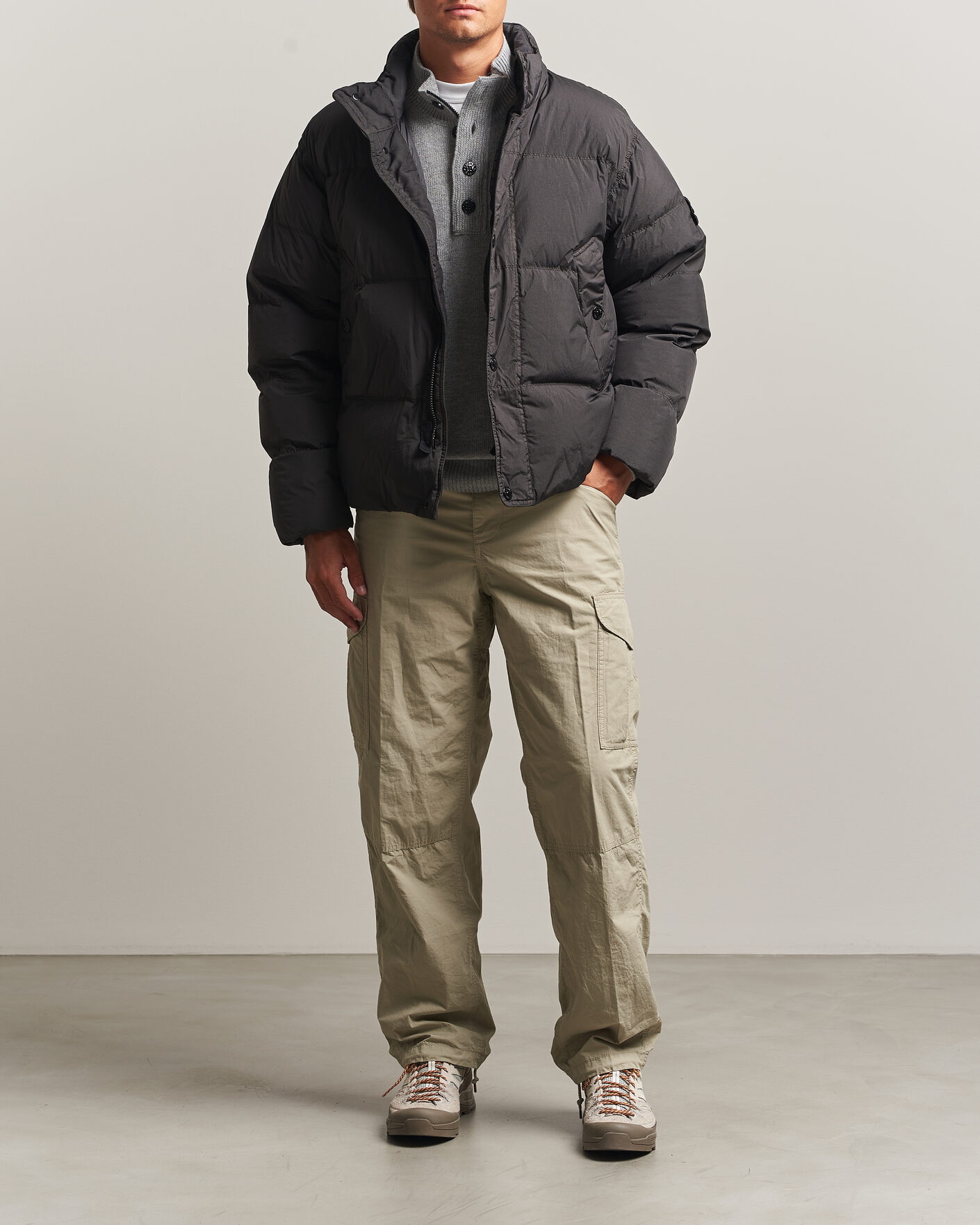 Mies | Takit | Stone Island | Crinkle Reps Padded Down Jacket Lead Grey