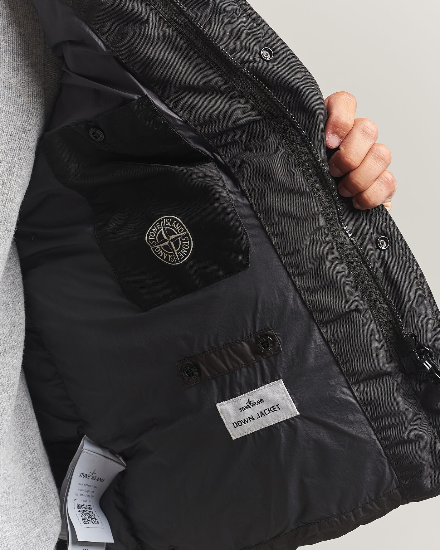 Mies | Takit | Stone Island | Crinkle Reps Padded Down Jacket Lead Grey
