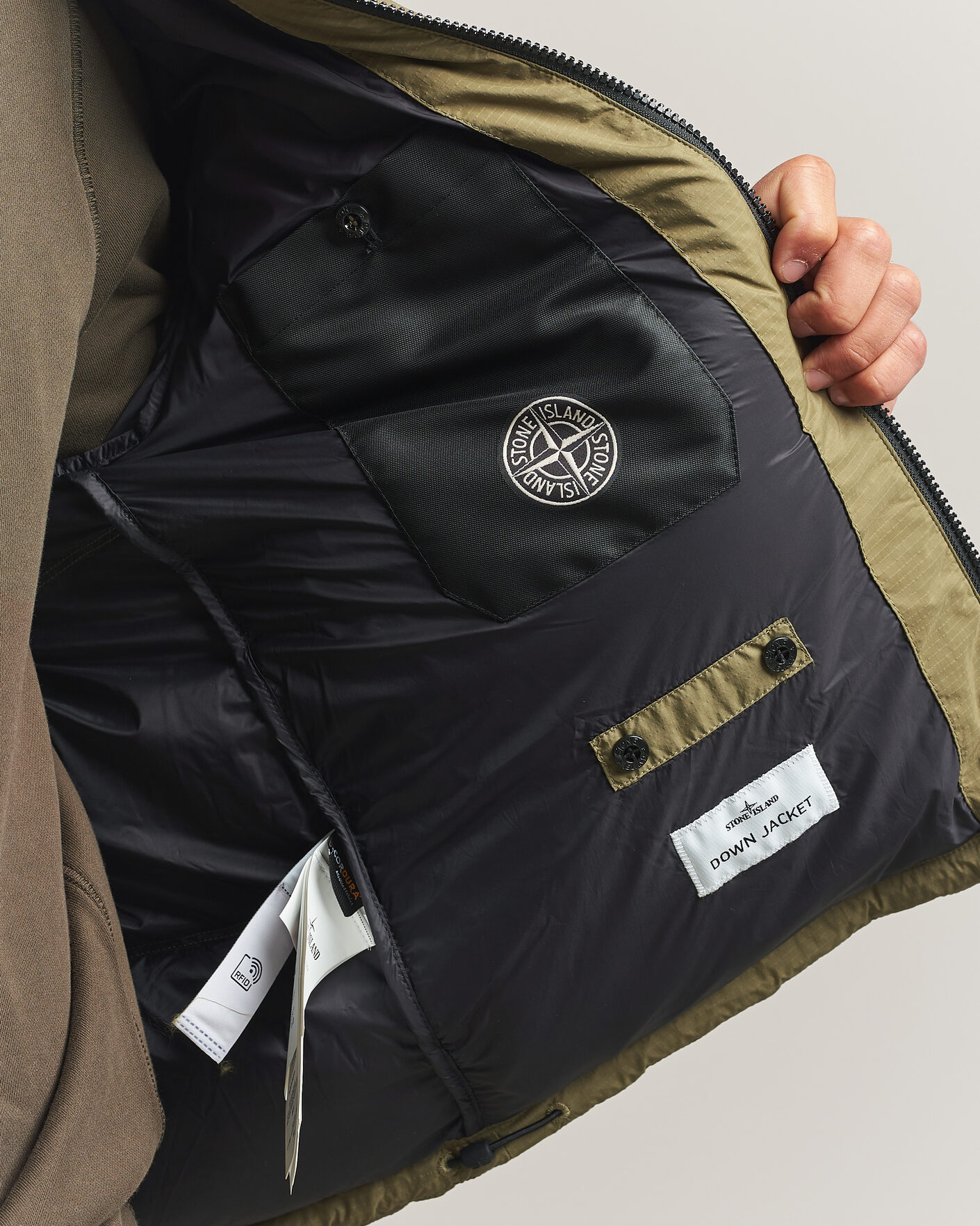 Mies | Takit | Stone Island | Matt Ripstop Cordura Down Jacket Green