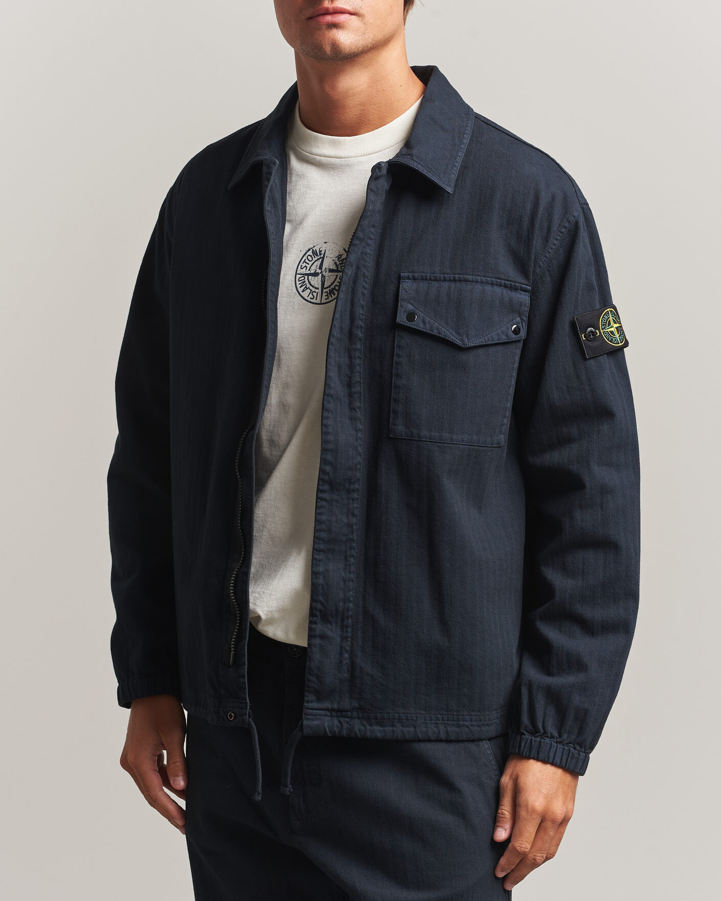 Mies | Kauluspaidat | Stone Island | Garment Dyed Cotton Herringbone Overshirt Navy Blue