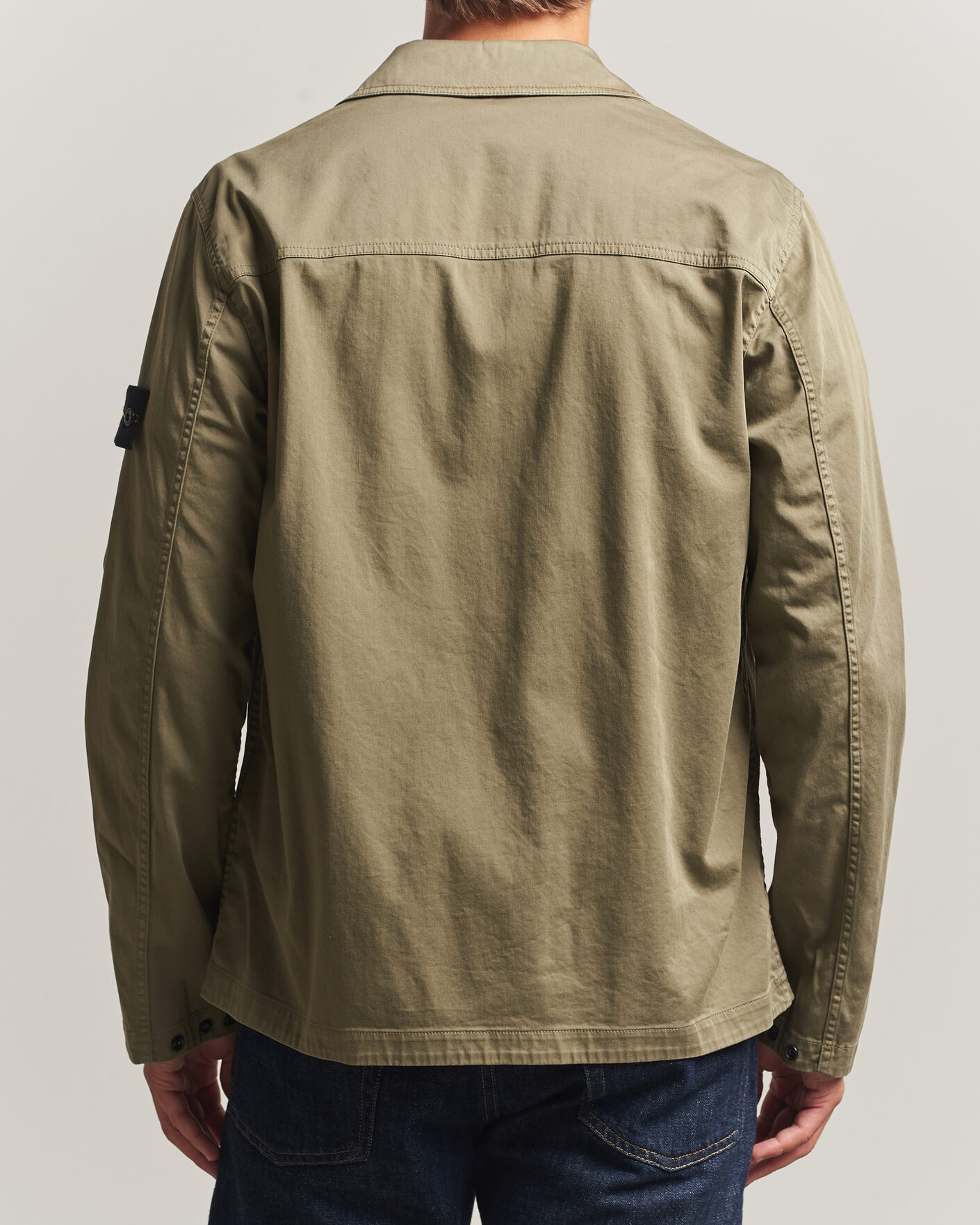Mies | Kauluspaidat | Stone Island | Organic Cotton Satin Stretch Zip Overshirt Miltary Green