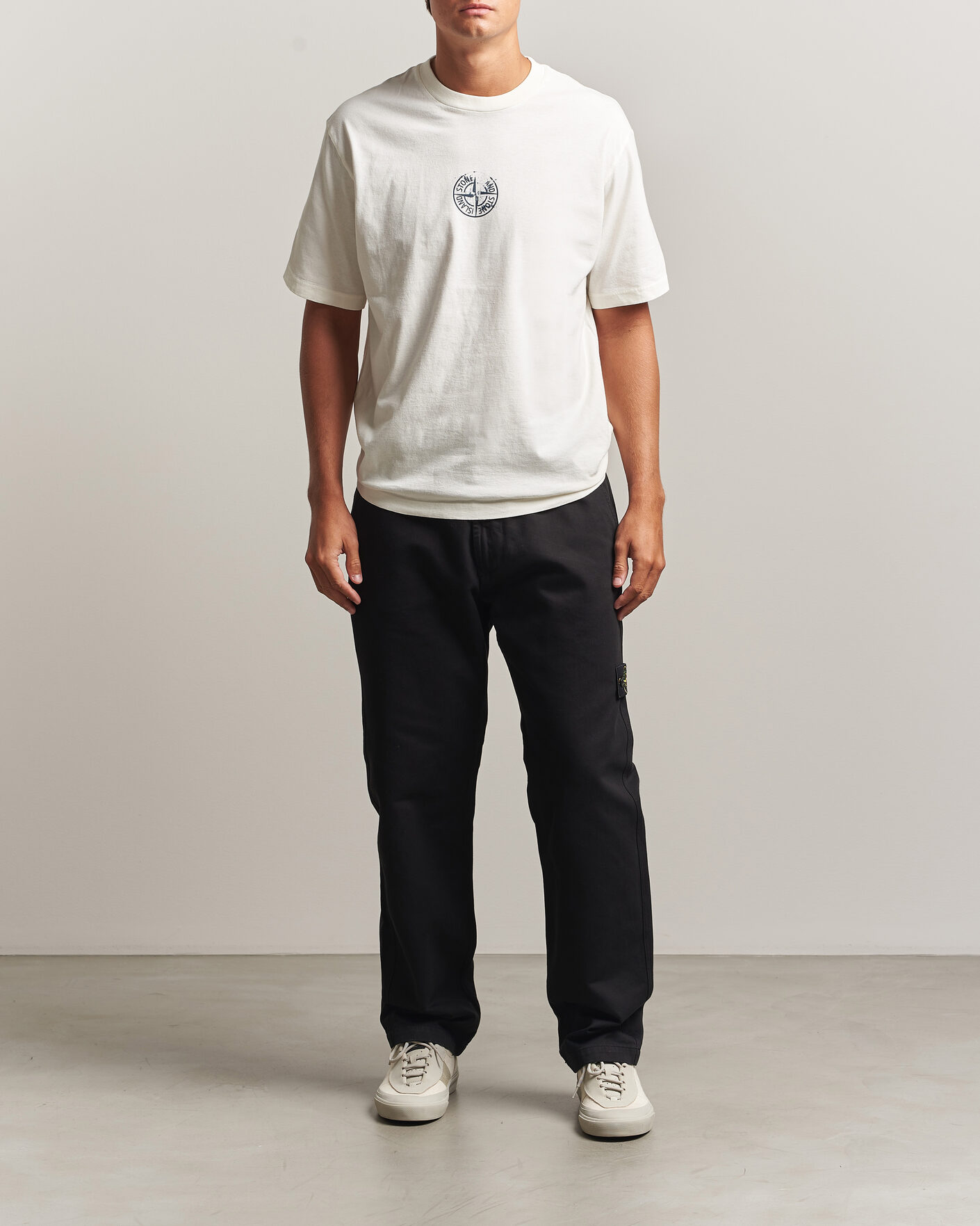 Mies | T-paidat | Stone Island | Vertical Placement Print Cotton T-Shirt Ivory
