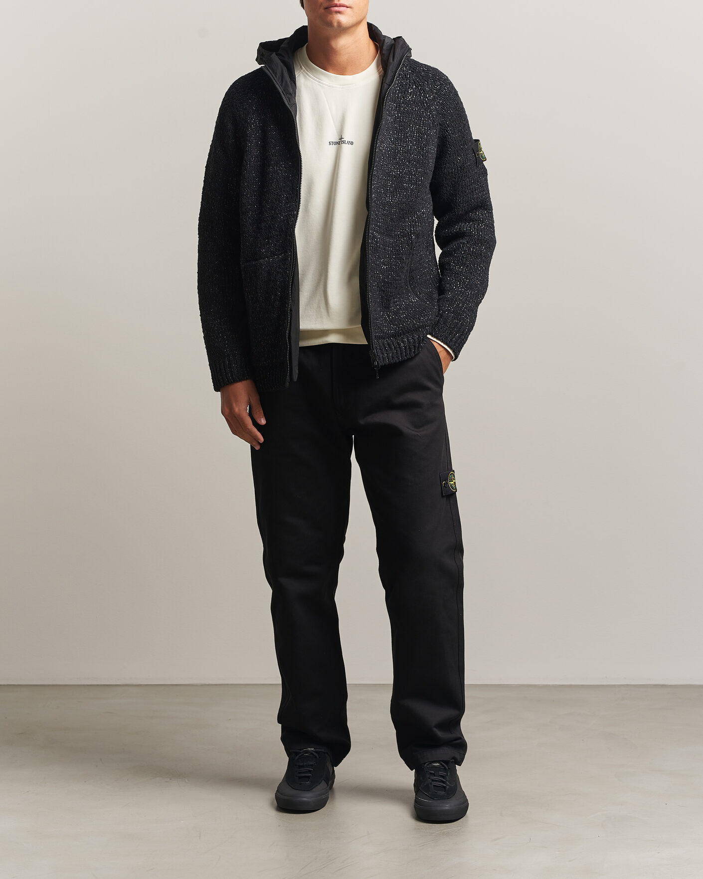 Mies | Puserot | Stone Island | Brushed Cotton/Nylon Reversible Zip Hood Black