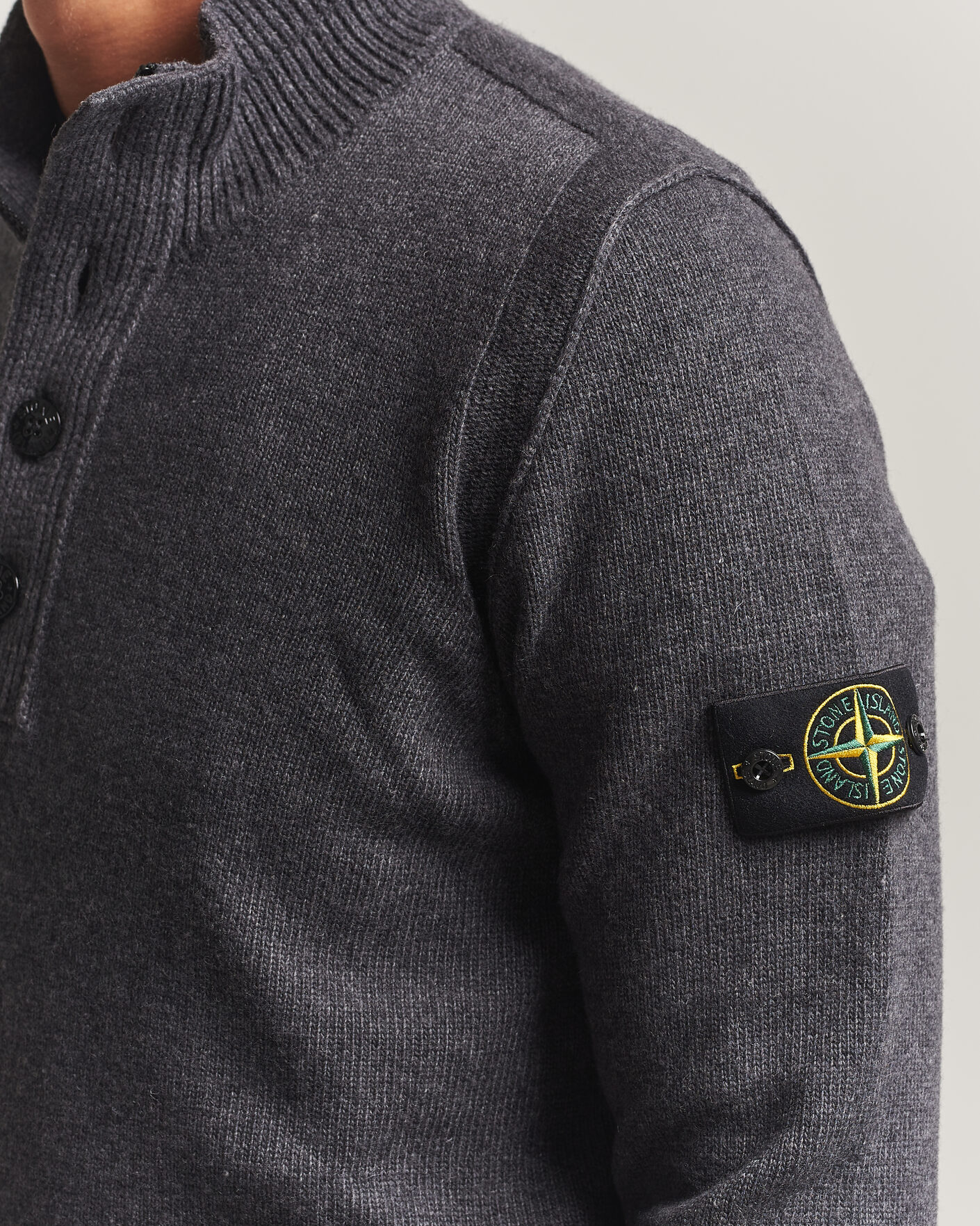 Mies | Puserot | Stone Island | Knitted Lambswool Half Button Zip Melange Lead