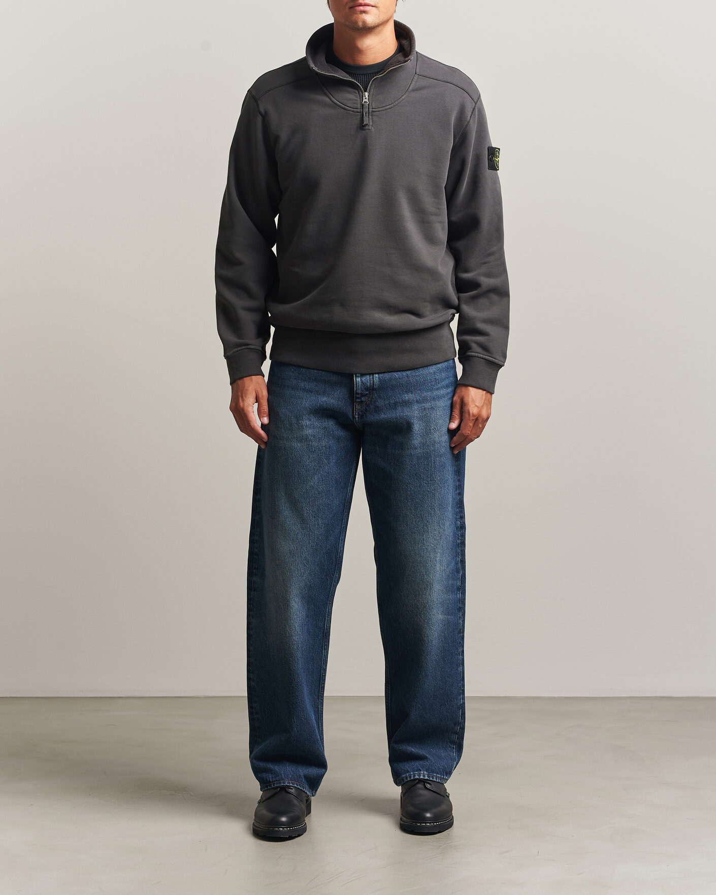 Mies | Puserot | Stone Island | Brushed Cotton Fleece Half Zip Lead Grey