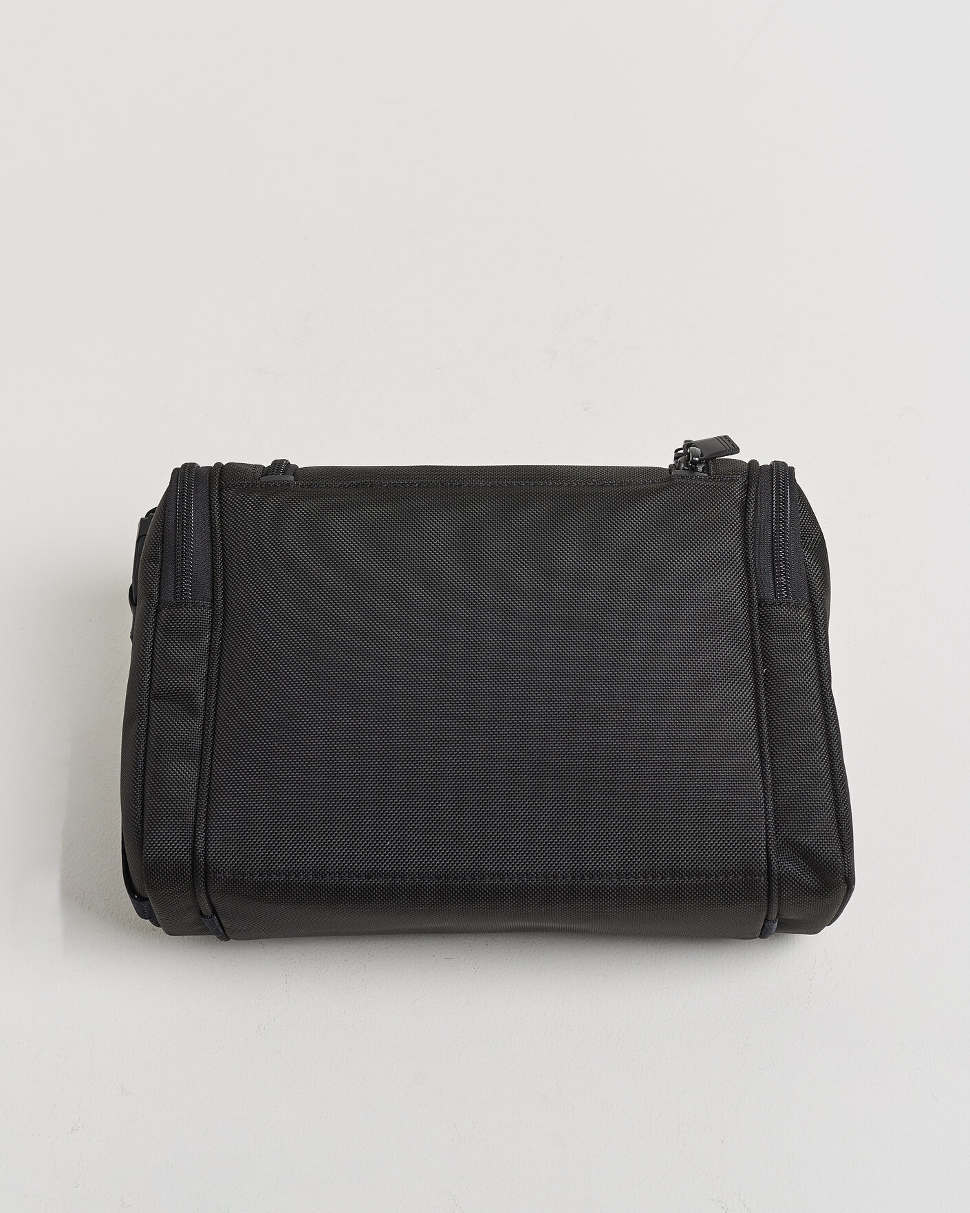 Mies | Laukut | TUMI | Alpha Hanging Travel Kit Black