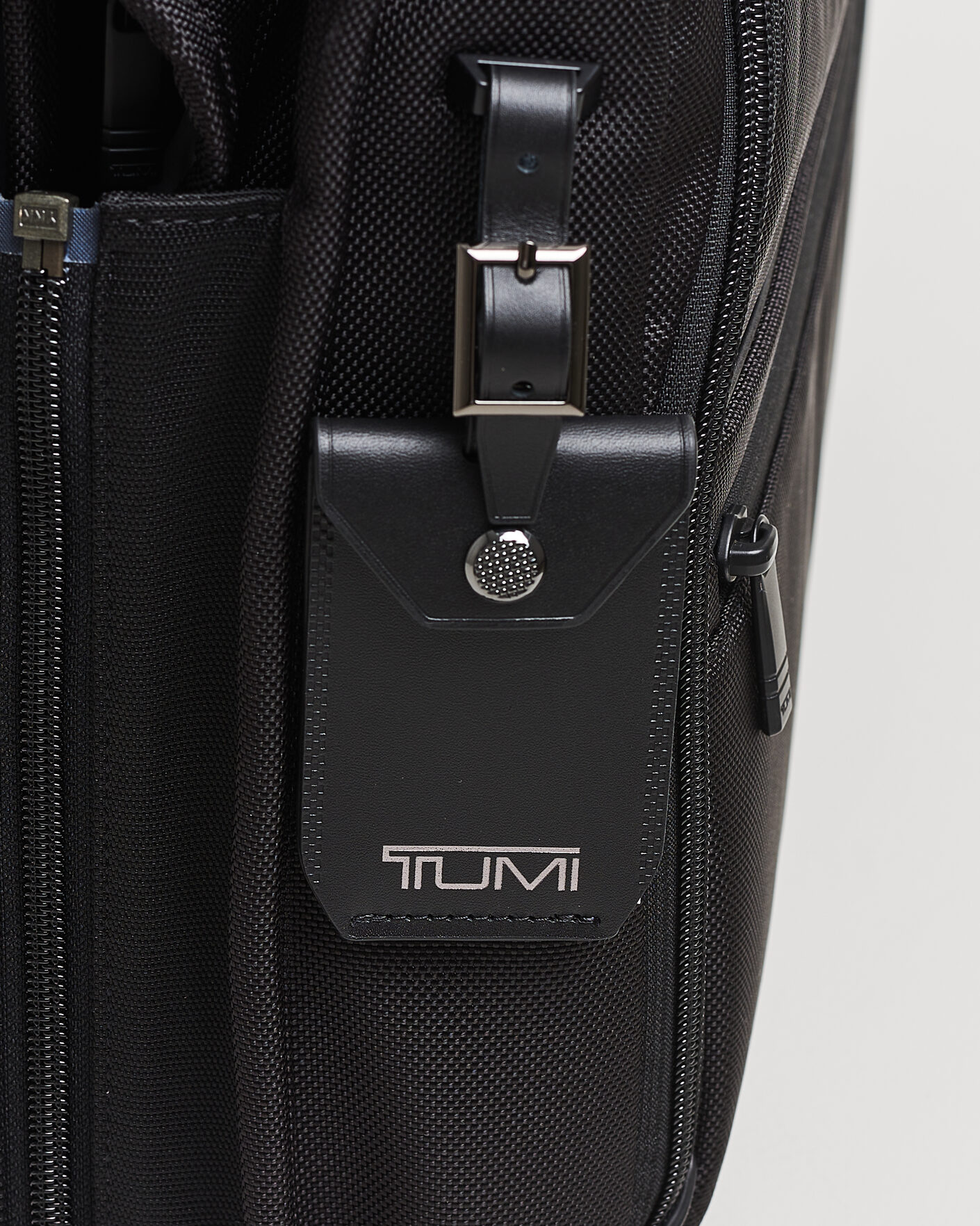 Mies | Laukut | TUMI | Alpha Garment Tri-Fold Carry On Black