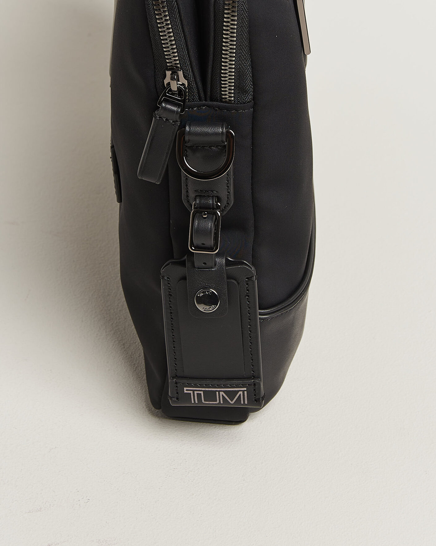 Mies | Laukut | TUMI | Harrison Sycamore Slim Nylon Brief Midnight Black