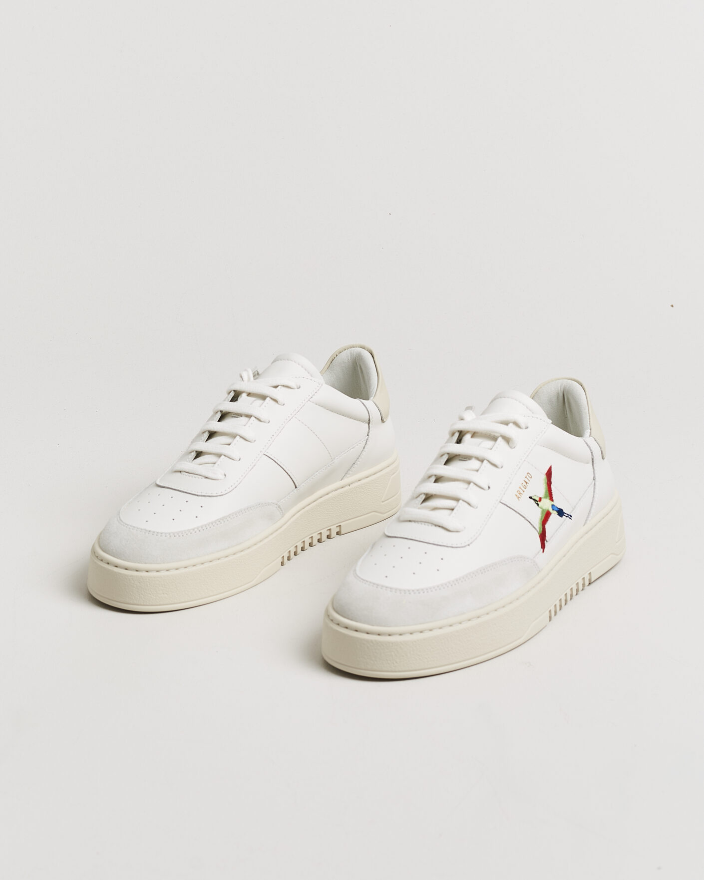 Mies | Tennarit | Axel Arigato | Orbit Bee Bird Sneaker White