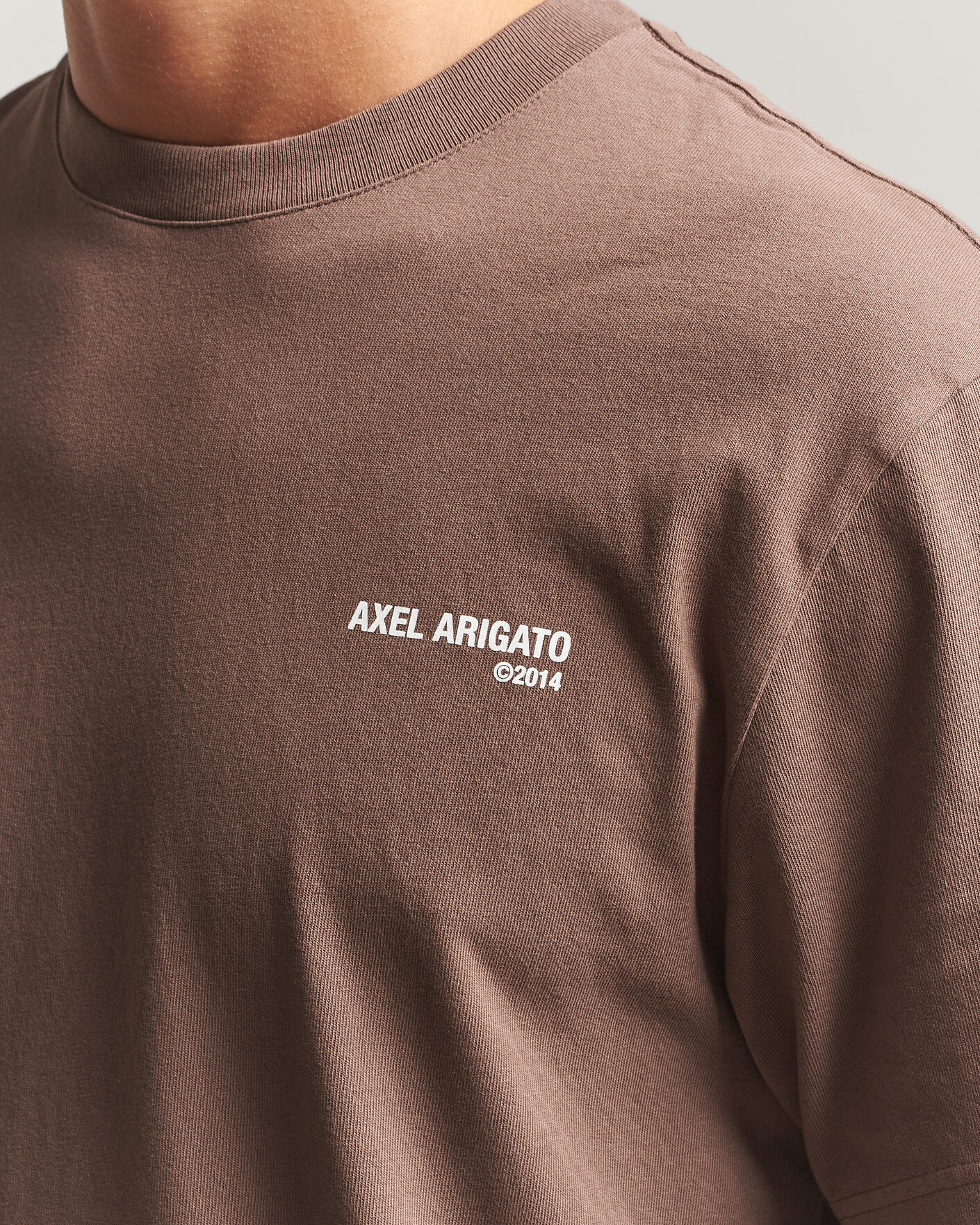 Mies | T-paidat | Axel Arigato | Legacy T-Shirt Coffee Brown