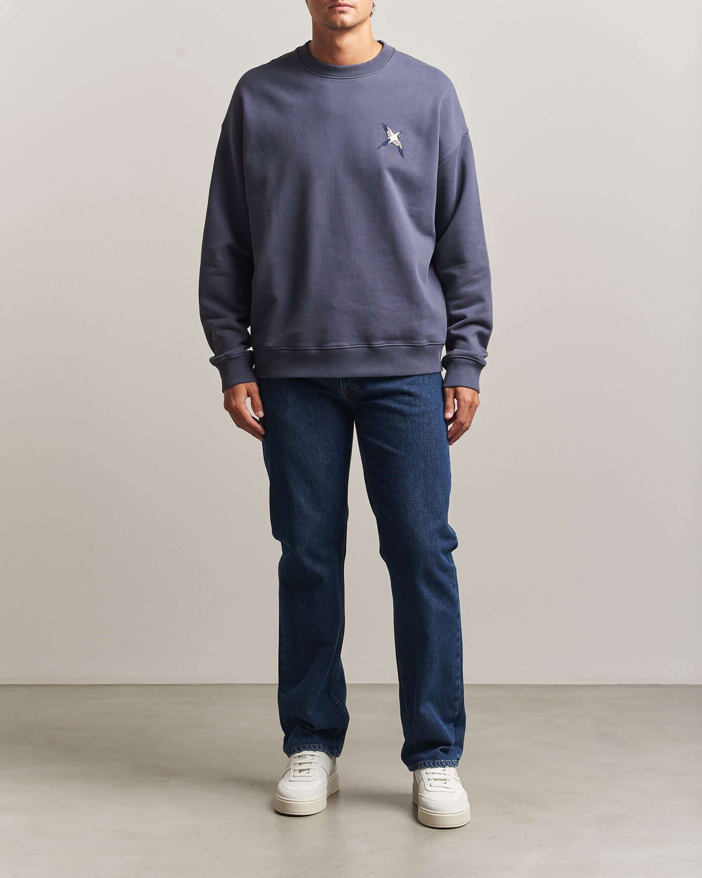 Mies | Puserot | Axel Arigato | Micro Bee Bird Sweatshirt Smoke Grey