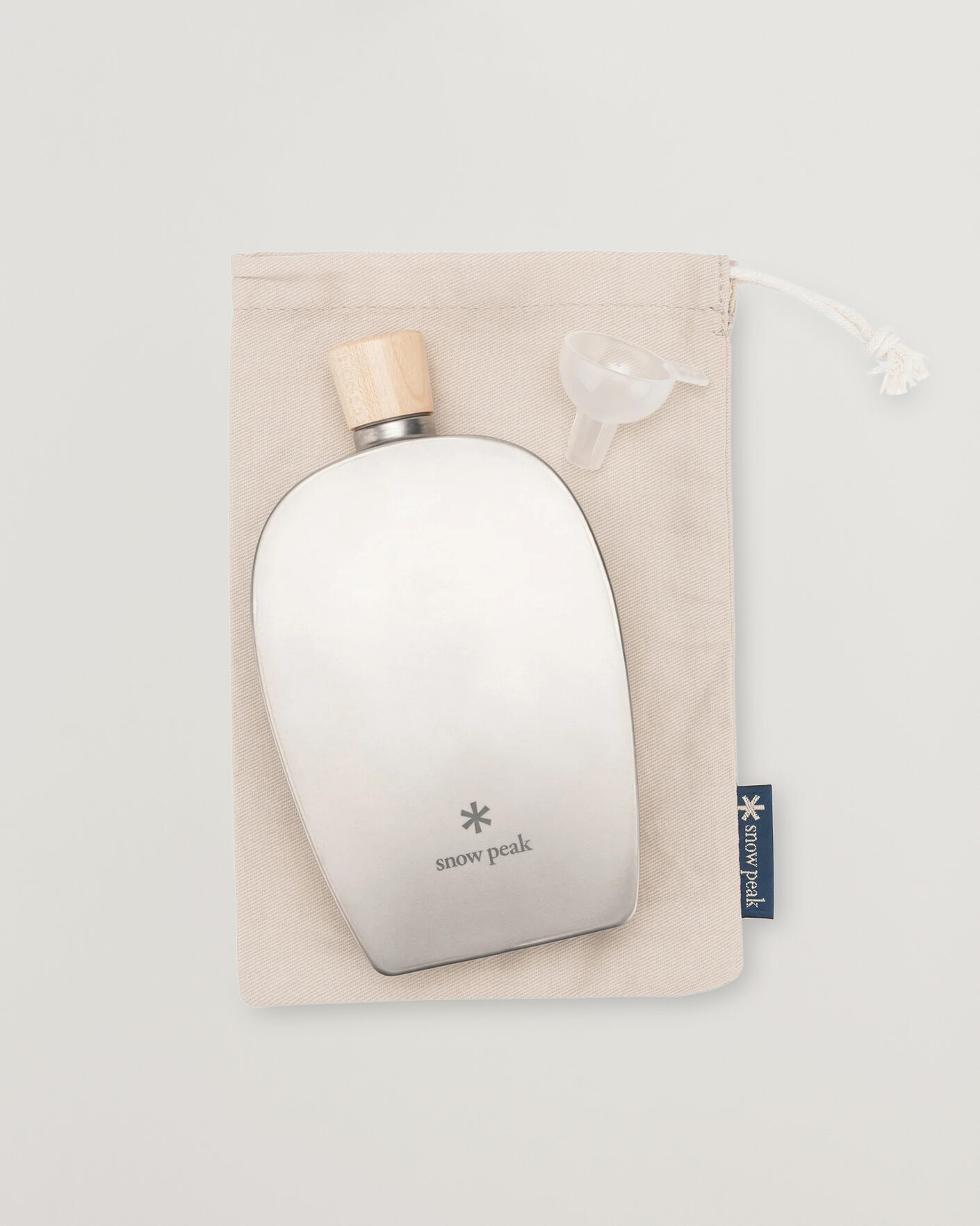 Mies | Outdoor living | Snow Peak | Flask 250 ml Titanium