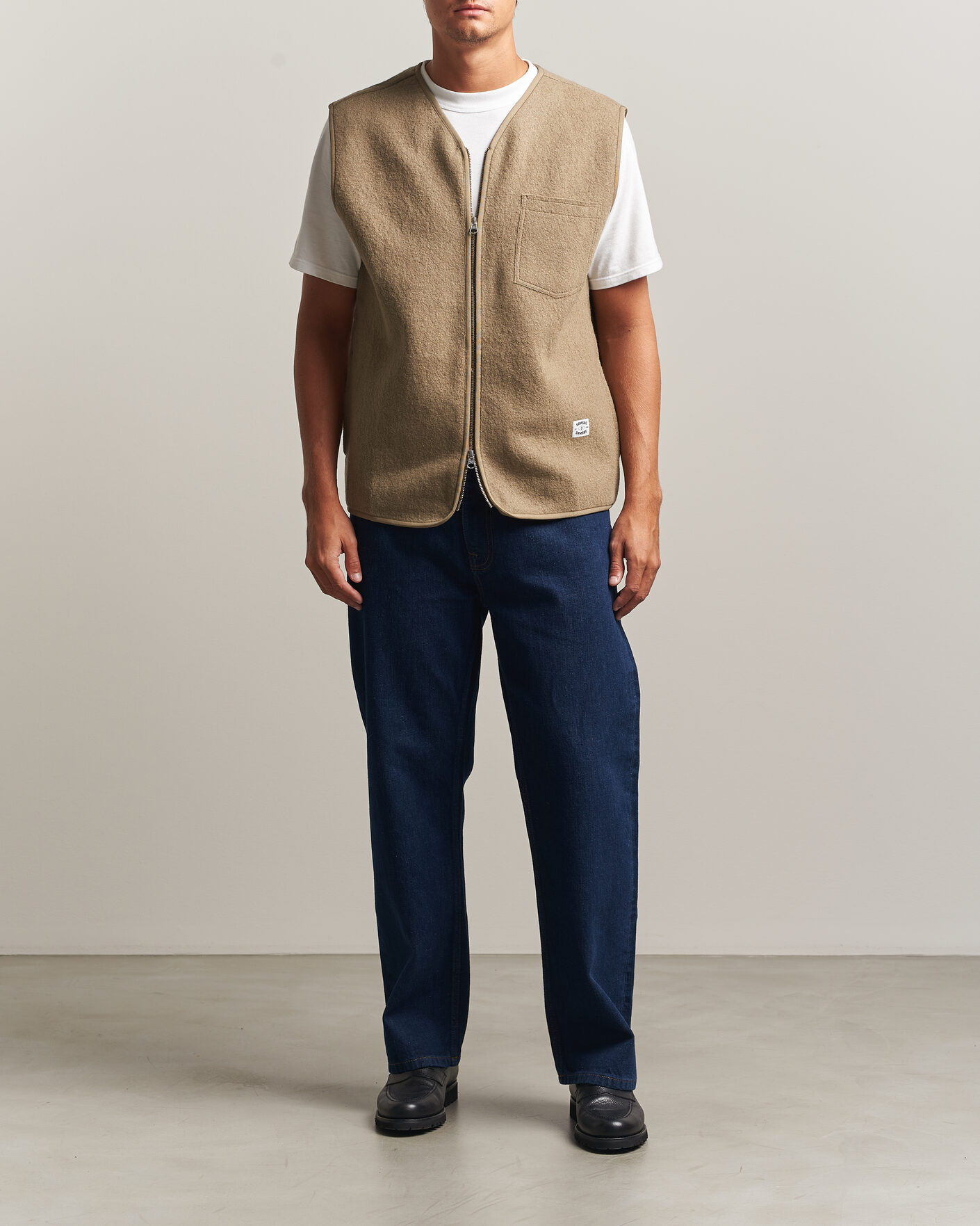 Mies | Puserot | Samsøe Samsøe | Hannes Boiled Wool Vest Lead Gray