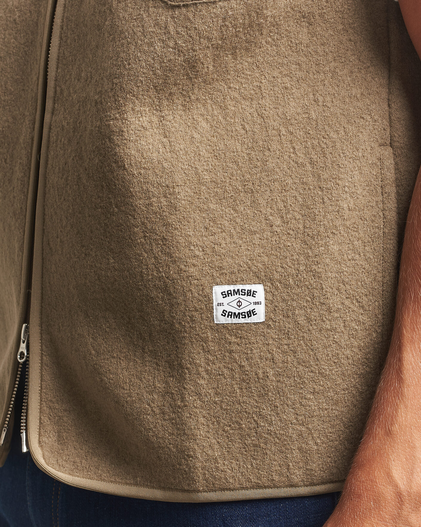Mies | Puserot | Samsøe Samsøe | Hannes Boiled Wool Vest Lead Gray