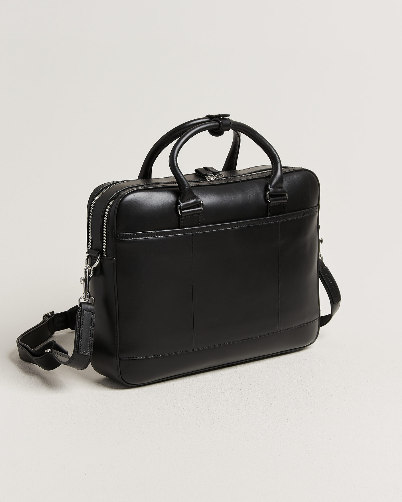 Mies | Laukut | Tiger of Sweden | Burin Smooth Leather Briefcase Black