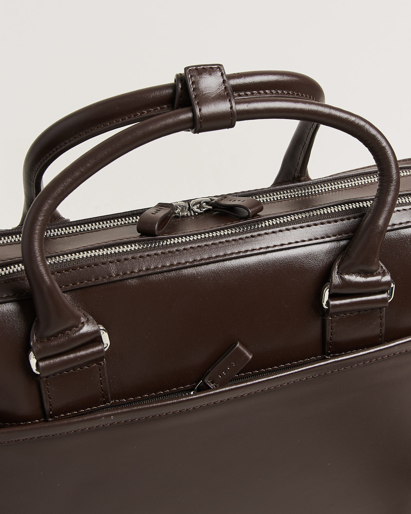 Mies | Laukut | Tiger of Sweden | Burin Smooth Leather Briefcase Dark Brown