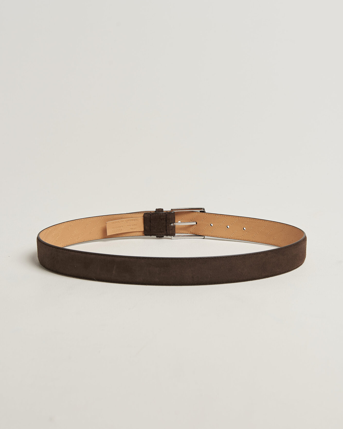 Mies | Vyöt | Tiger of Sweden | Bergstroms Suede Belt Dark Brown