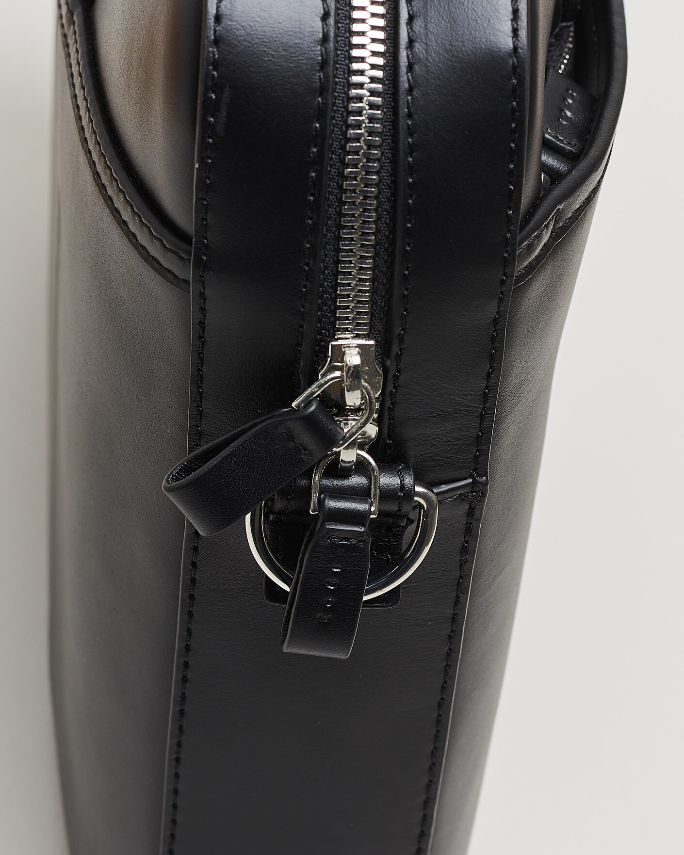 Mies | Laukut | Tiger of Sweden | Bosun Smooth Leather Briefcase Black
