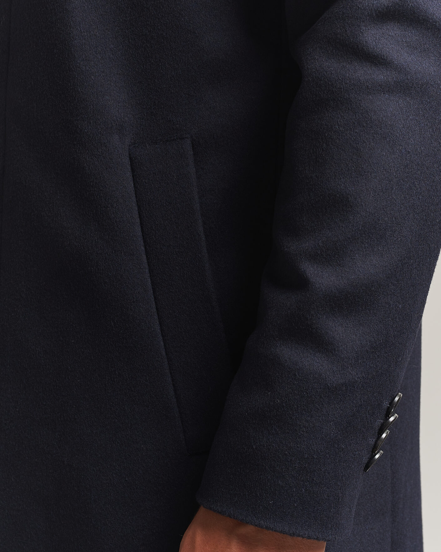 Mies | Takit | Tiger of Sweden | Aleric Wool/Cashmere Coat Light Ink