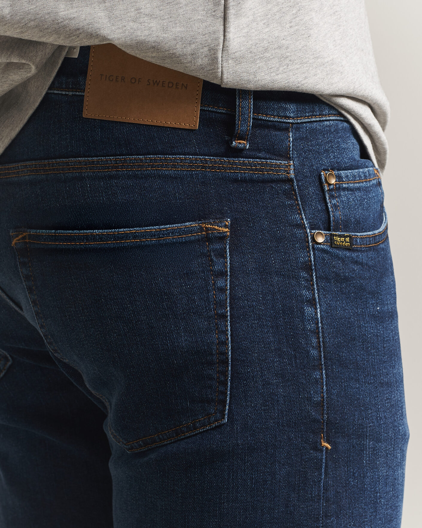 Mies | Farkut | Tiger of Sweden | Pistolero Jeans Midnight Blue