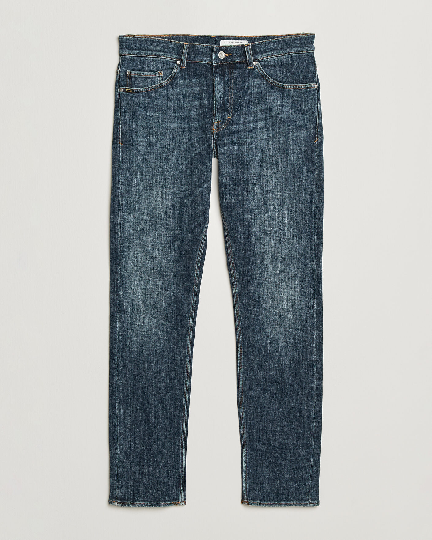 Mies | Farkut | Tiger of Sweden | Evolve Jeans Midnight Blue