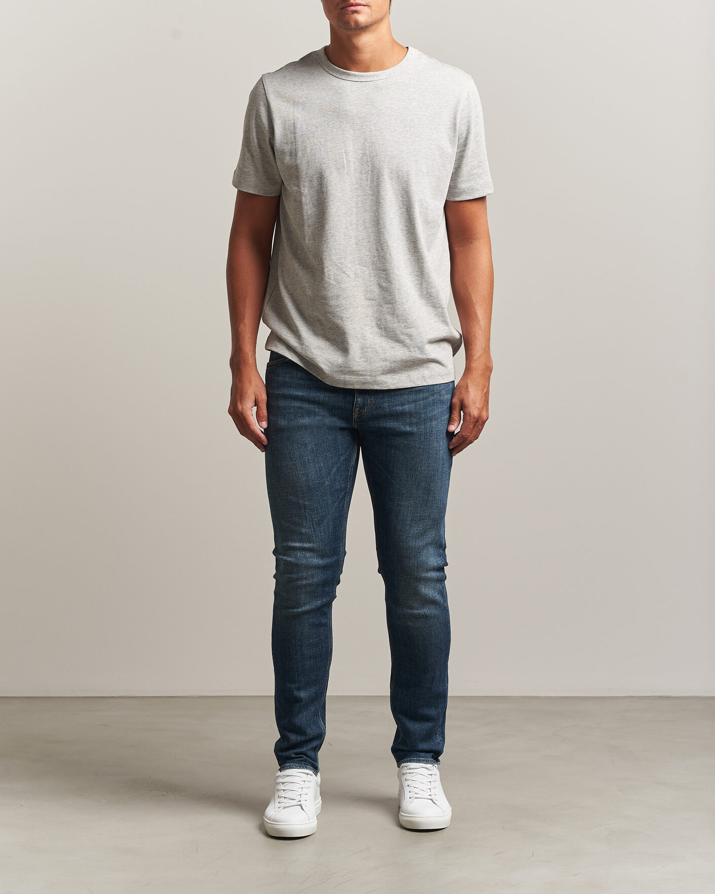 Mies | Farkut | Tiger of Sweden | Evolve Jeans Midnight Blue