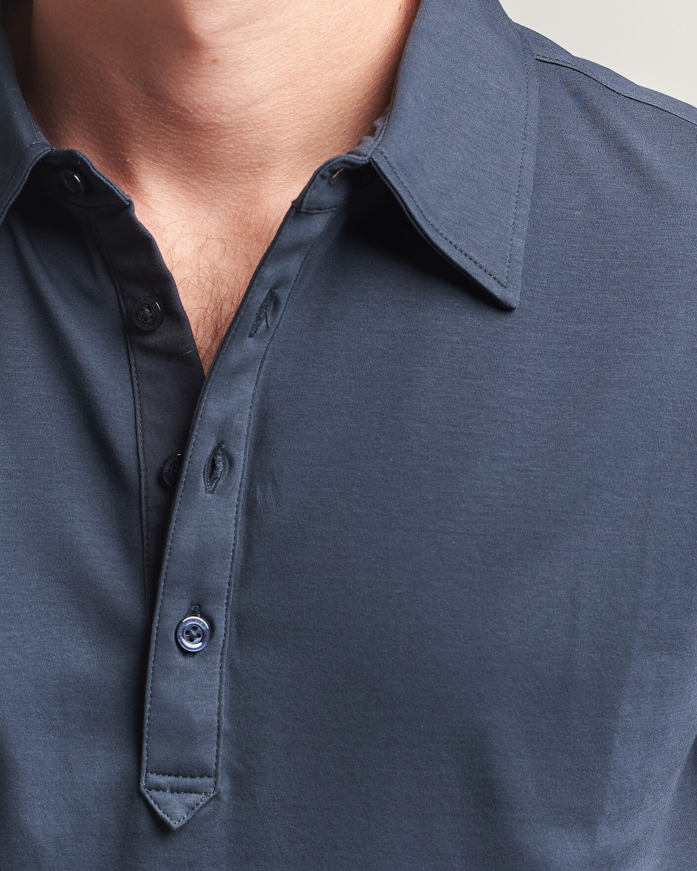 Mies | Pikeet | Tiger of Sweden | Tanner Mercerized Cotton Polo Light Ink
