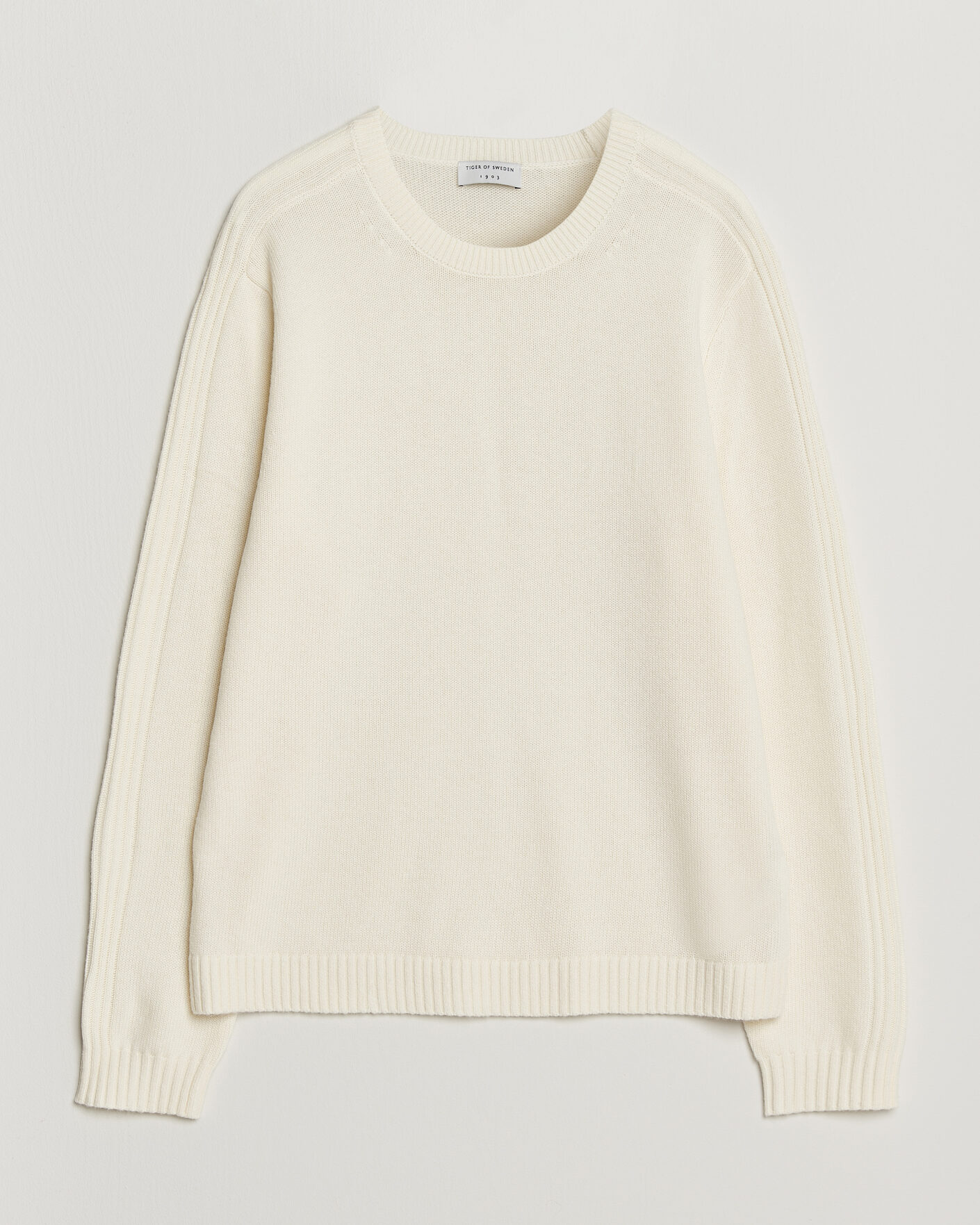 Mies | Puserot | Tiger of Sweden | Wilfred Wool/Cashmere Sweater Porcelain Cream