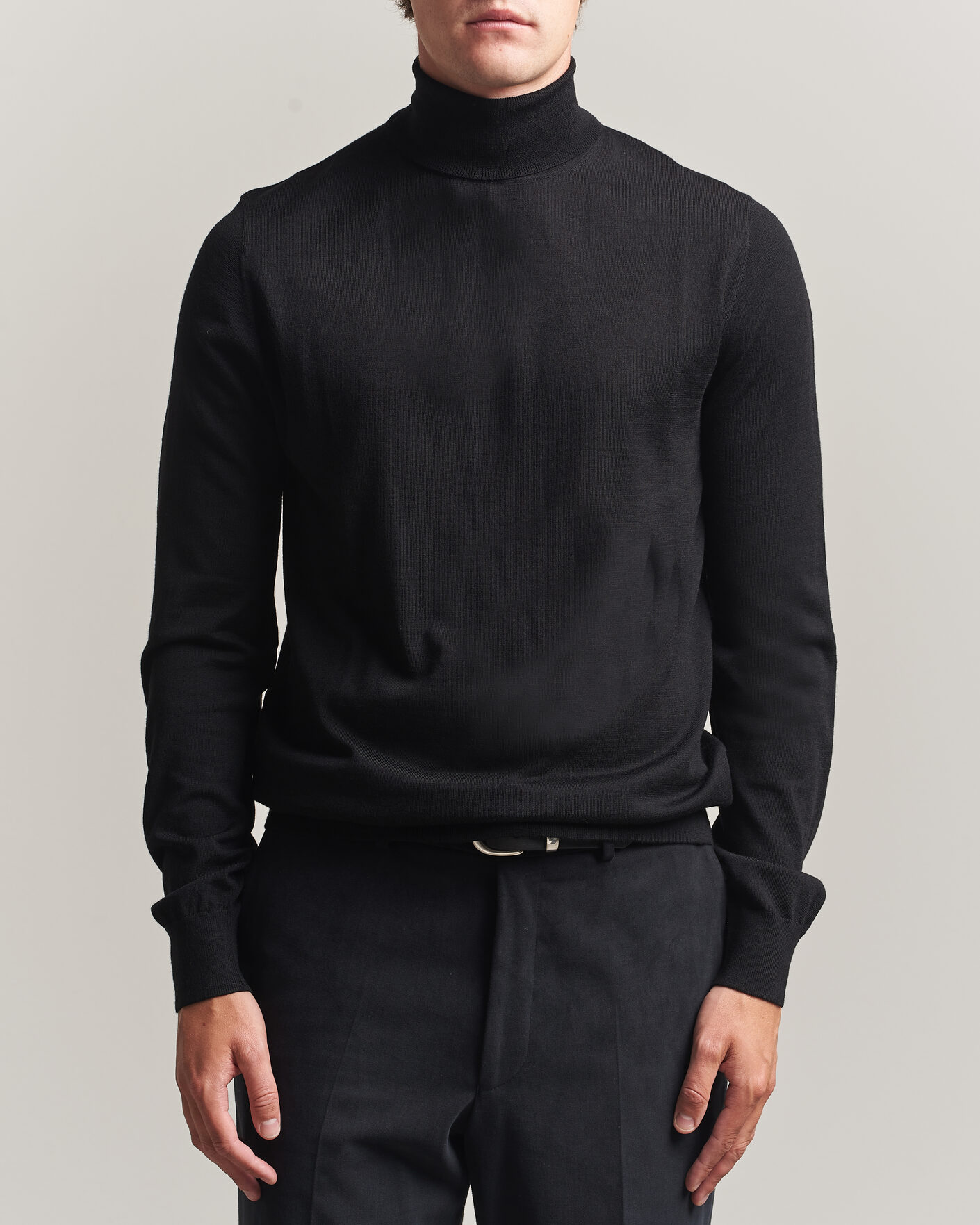 Mies | Puserot | Tiger of Sweden | Nevile Extra Fine Merino Polo Black