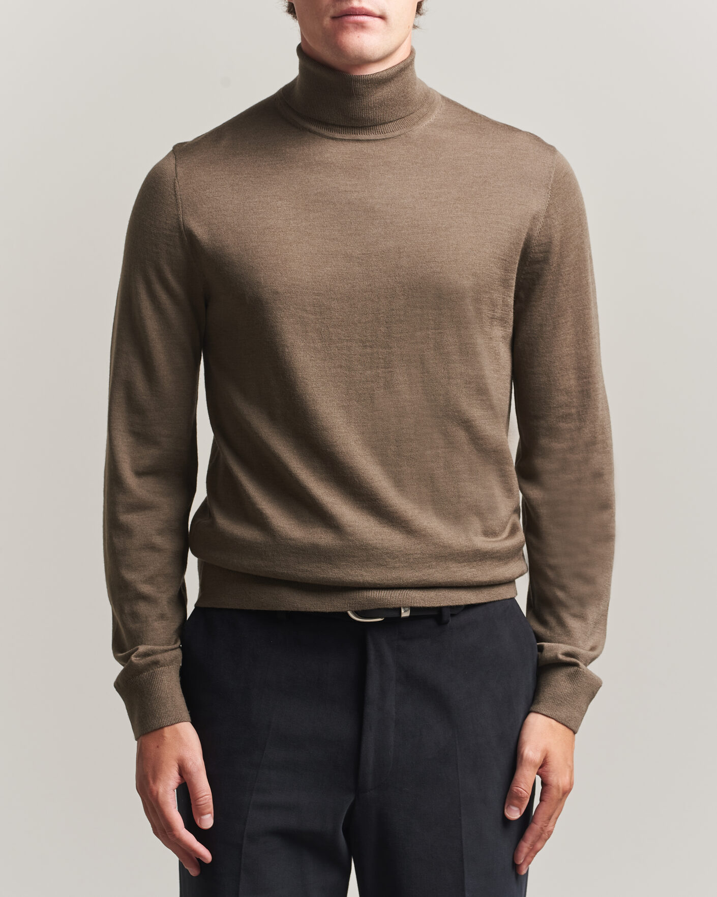 Mies | Puserot | Tiger of Sweden | Nevile Extra Fine Merino Polo Aged Timber