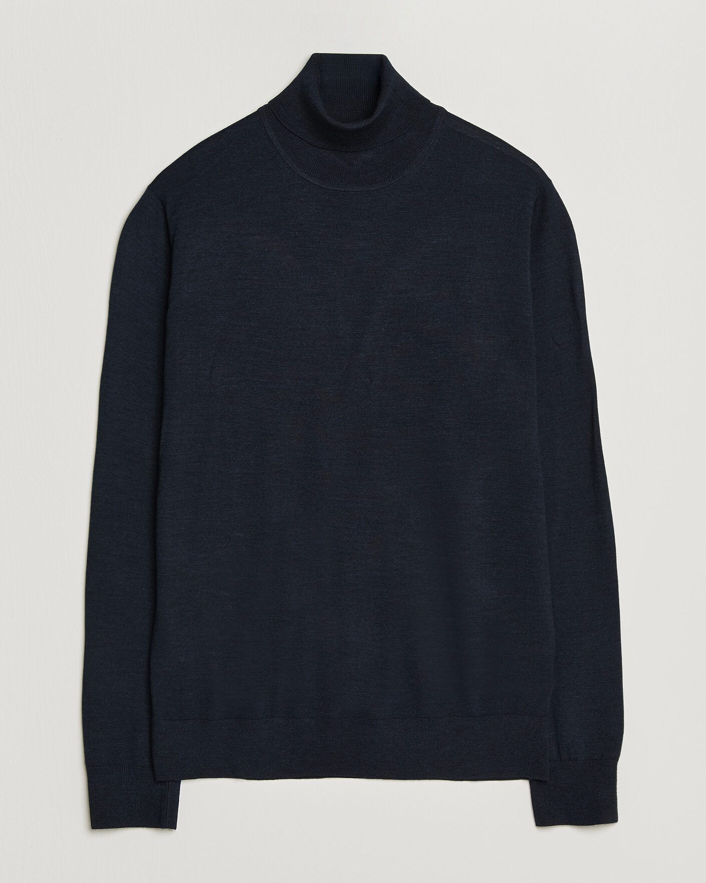 Mies | Puserot | Tiger of Sweden | Nevile Extra Fine Merino Polo Light Ink