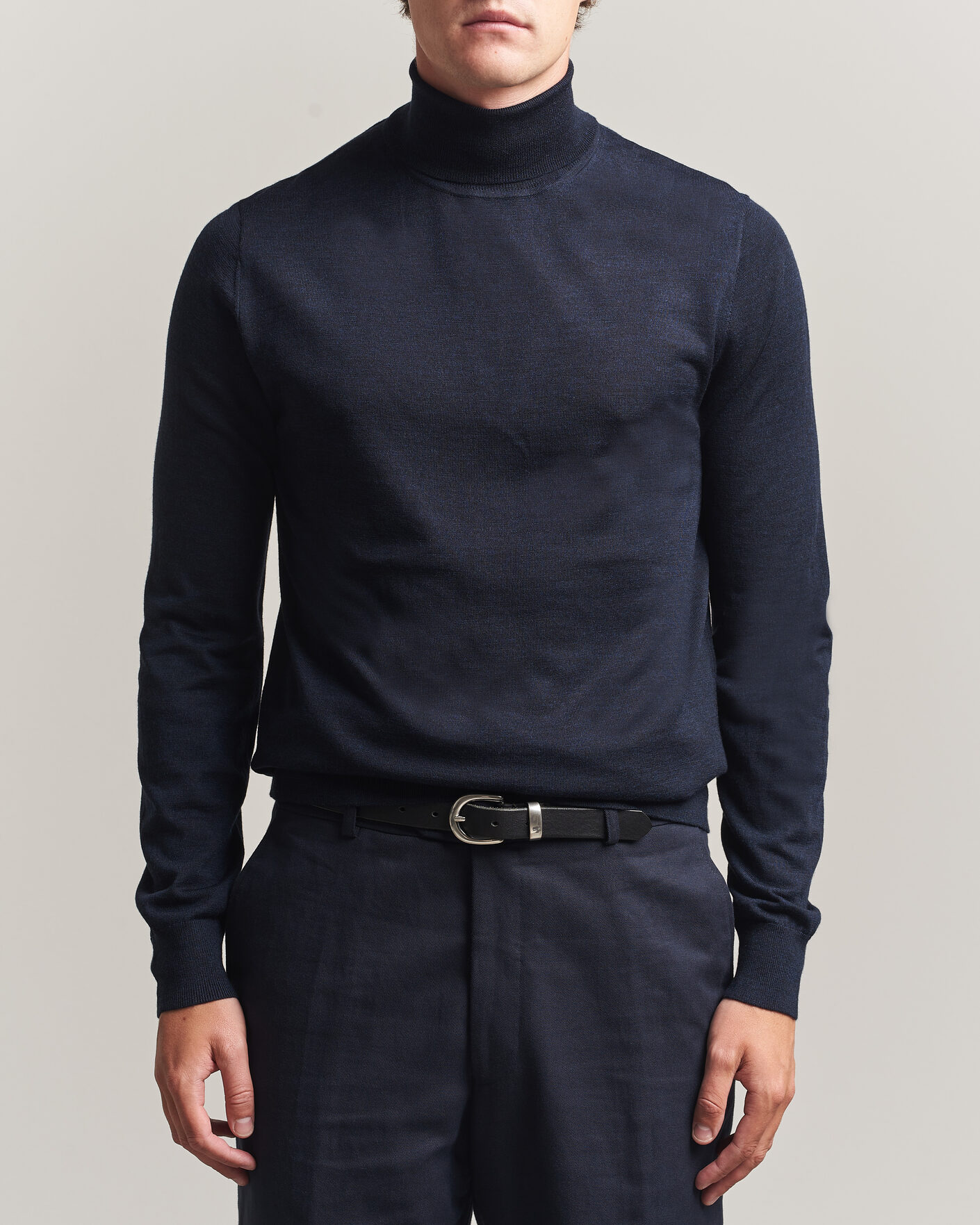 Mies | Puserot | Tiger of Sweden | Nevile Extra Fine Merino Polo Light Ink