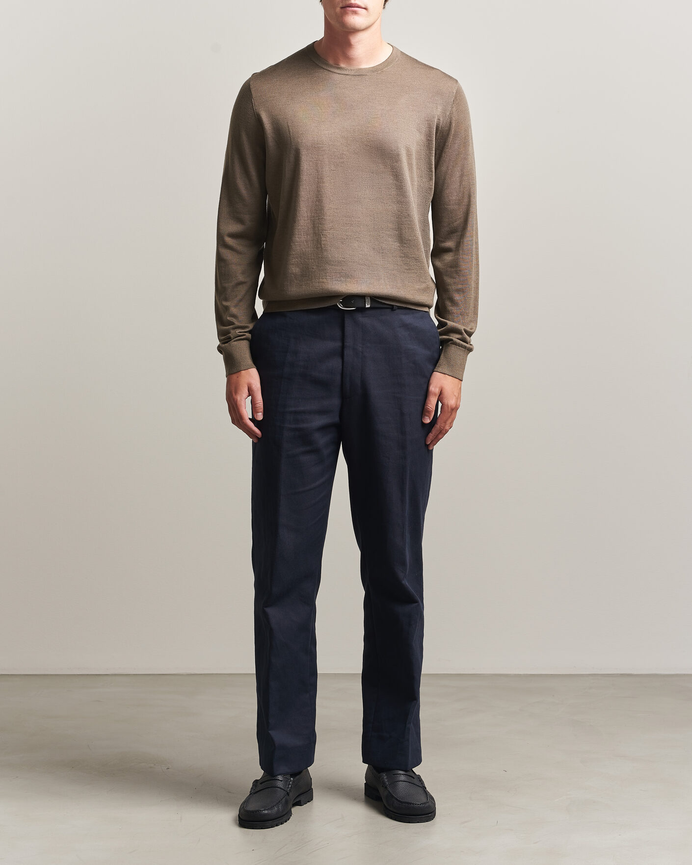 Mies | Puserot | Tiger of Sweden | Connor Extra Fine Merino Crew Neck Pullover Aged Timber