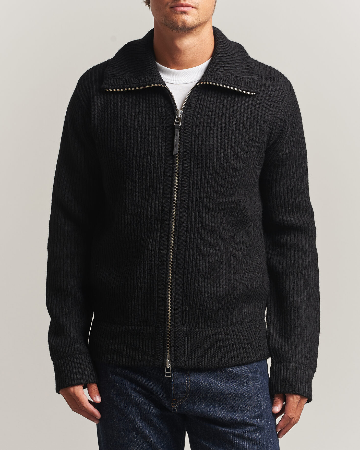 Mies | Puserot | Tiger of Sweden | Niall Wool Heavy Knitted Full Zip Black