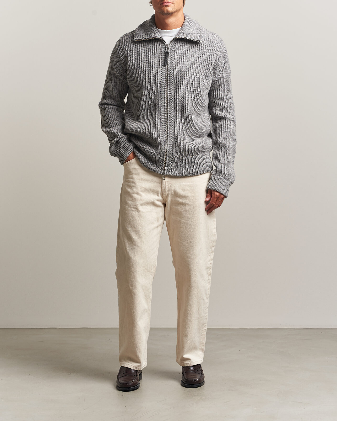 Mies | Puserot | Tiger of Sweden | Niall Wool Heavy Knitted Full Zip Grey Melange