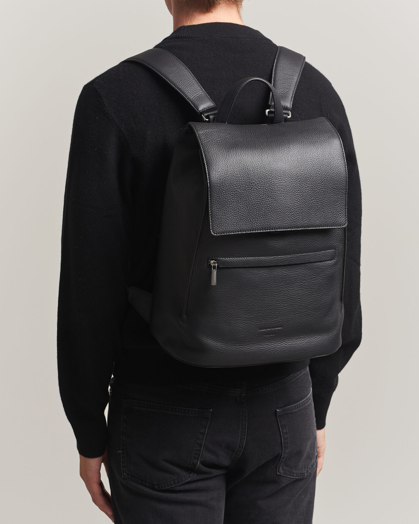 Mies | Laukut | Tiger of Sweden | Vuntir Grained Leather Backpack Black
