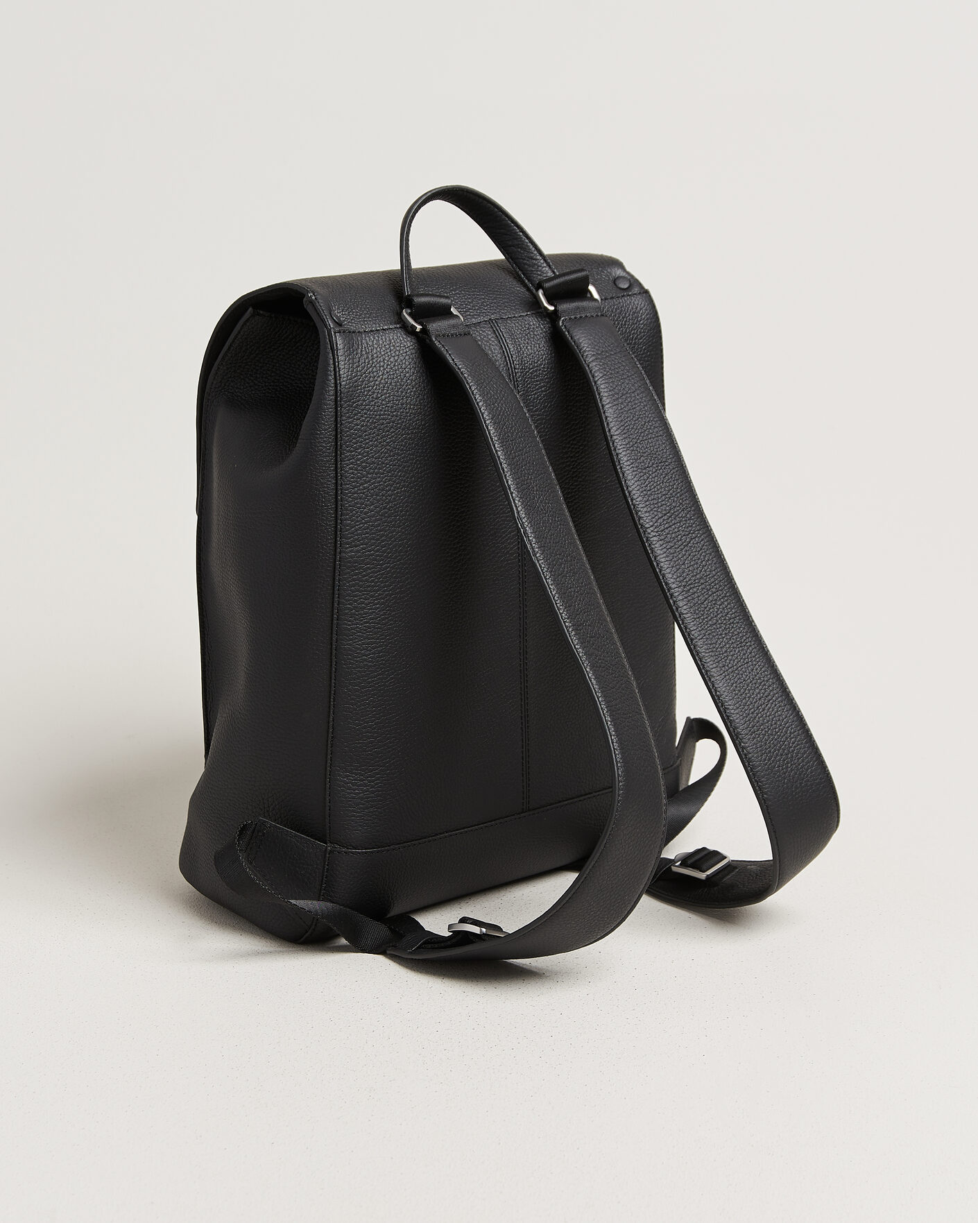 Mies | Laukut | Tiger of Sweden | Vuntir Grained Leather Backpack Black