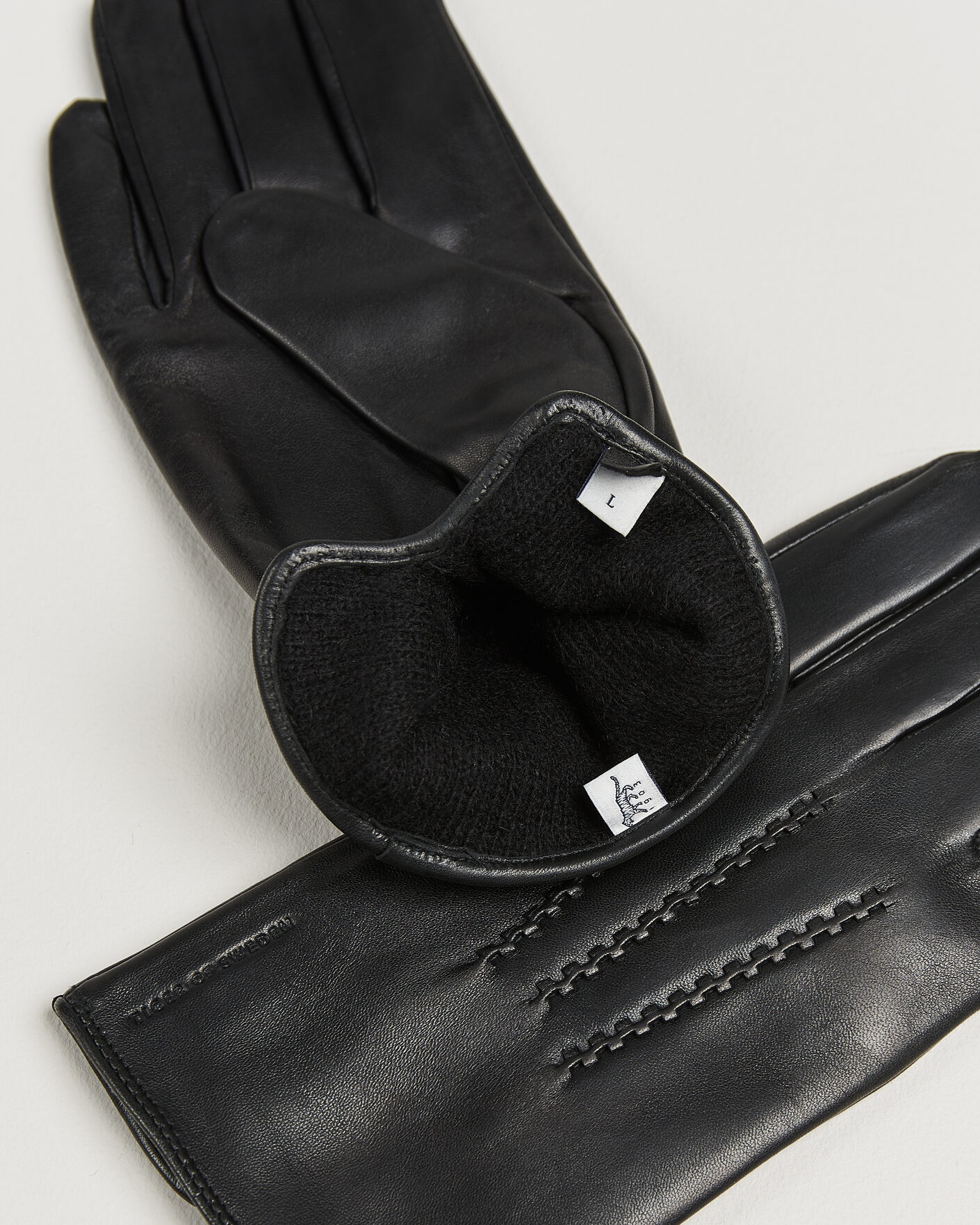 Mies | Käsineet | Tiger of Sweden | Garvin Leather Gloves Black