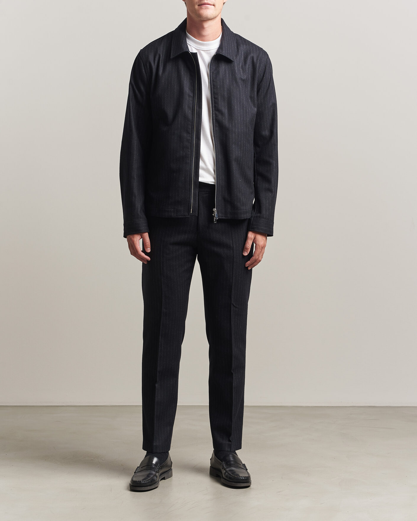 Mies | Housut | Tiger of Sweden | Tense Wool Pleated Pinstriped Trousers Blue Function