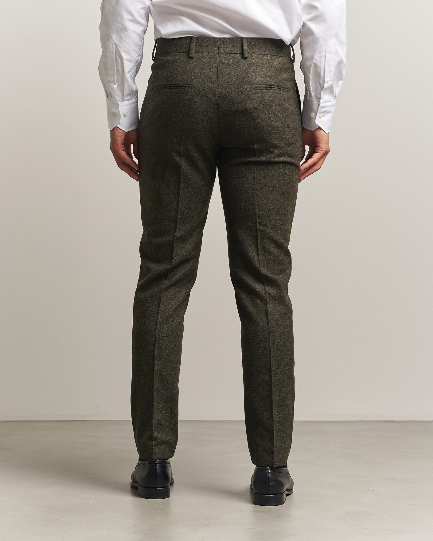 Mies | Housut | Tiger of Sweden | Tenuta Wool Flannel Suit Trousers Muted Canopy