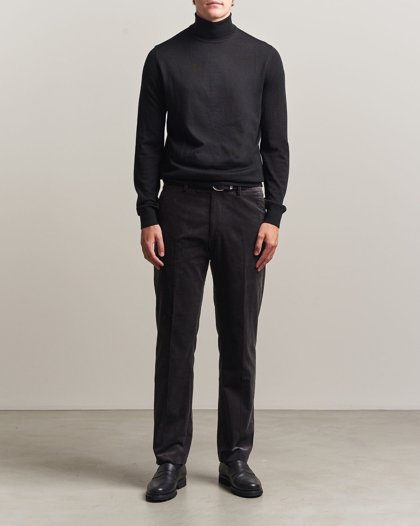 Mies | Housut | Tiger of Sweden | Tense Pleated Corduroy Trousers Phantom