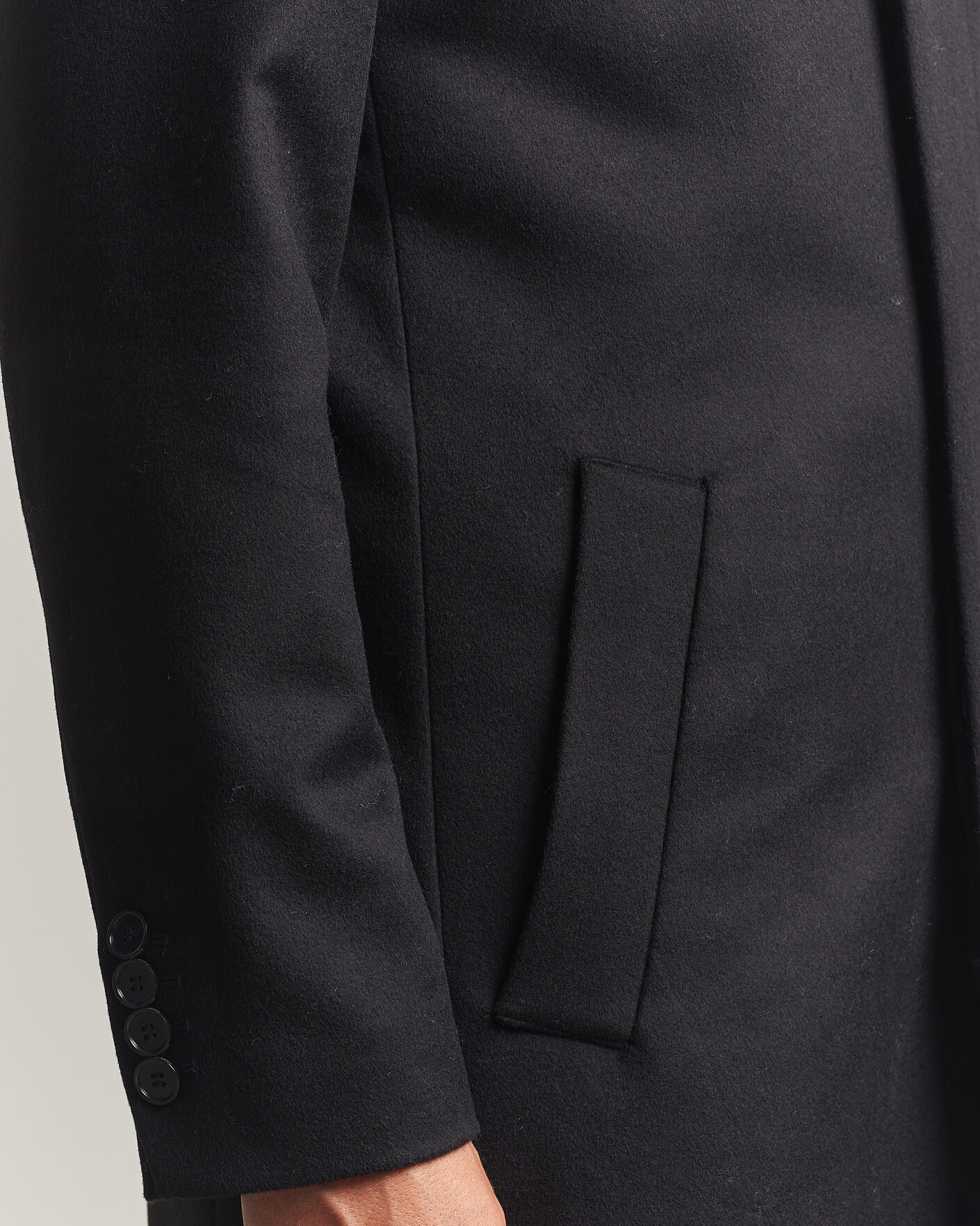 Mies | Takit | Tiger of Sweden | Aleric Wool/Cashmere Hooded Coat Black