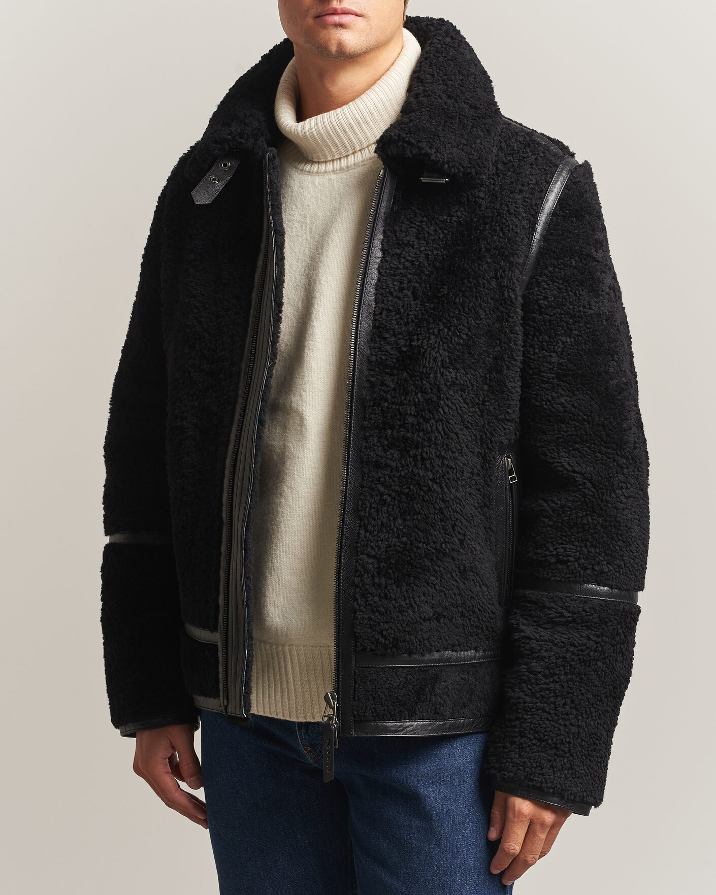 Mies | Takit | Tiger of Sweden | Viggo Shearling Jacket Black
